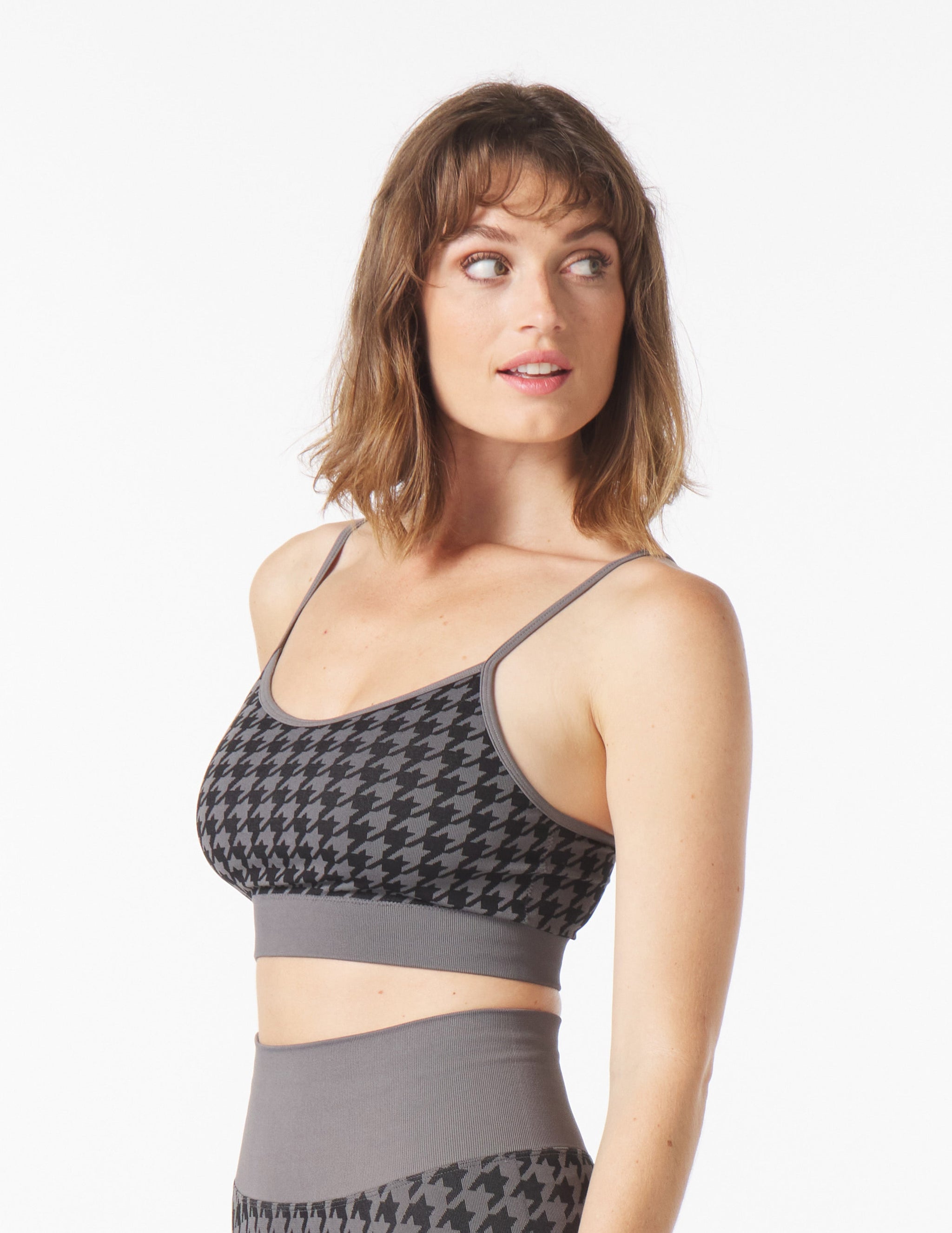 Seamless Houndstooth Jacquard Bra: Black/Carbon Seamless Houndstooth Jacquard Bra: Black/Carbon