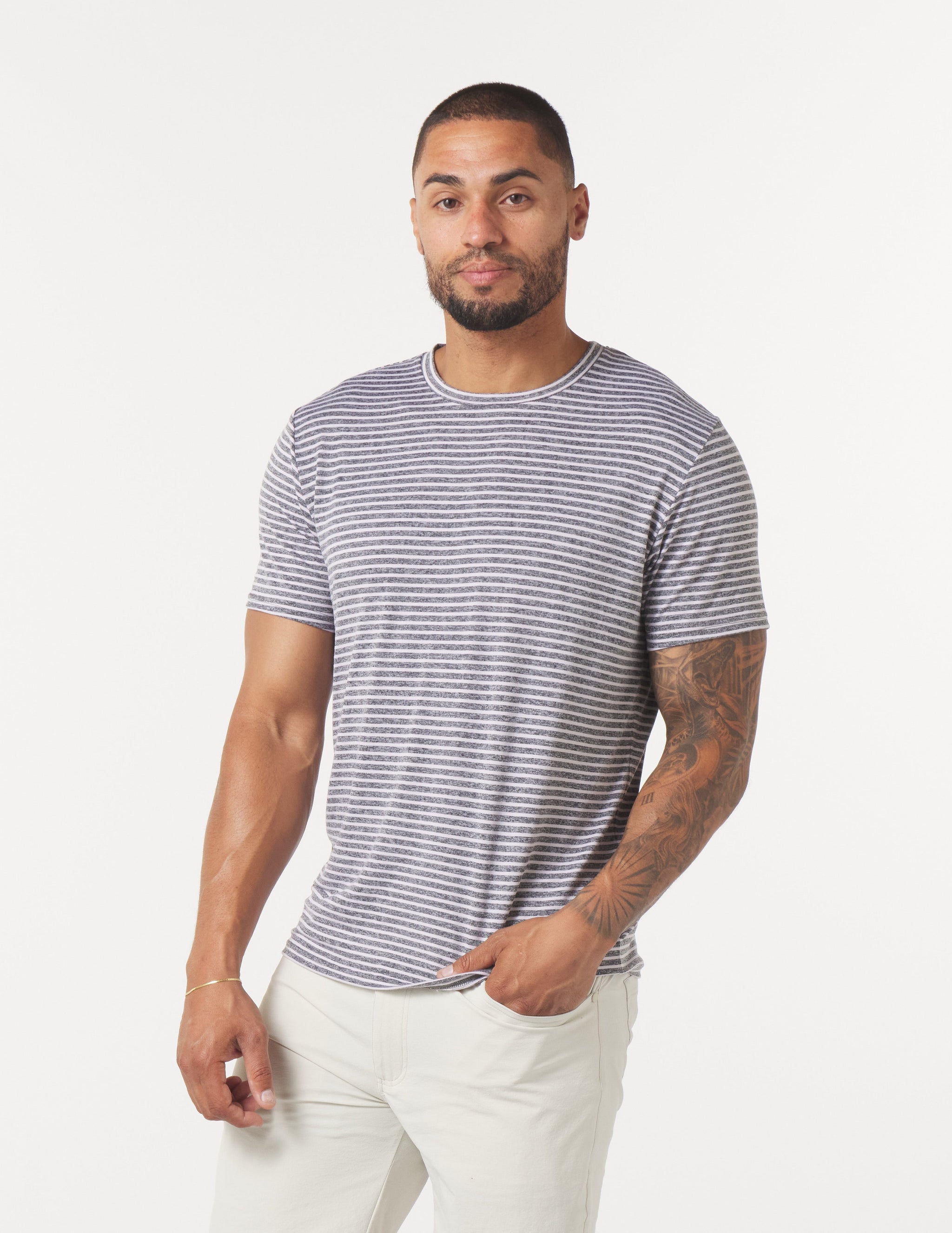 Salton 2.0 Short Sleeve: Black/White Stripe Salton 2.0 Short Sleeve: Black/White Stripe