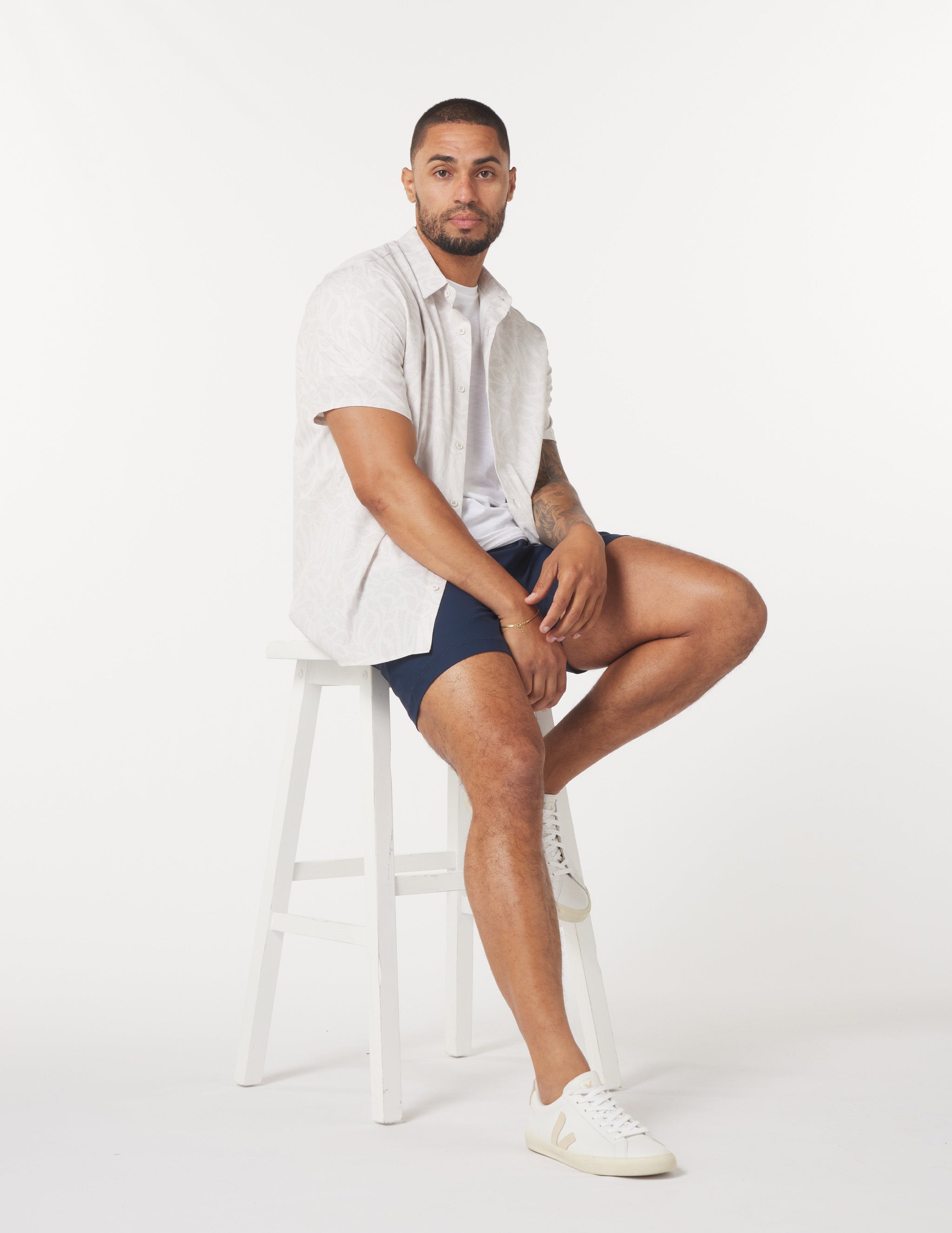 Zephyr Shirt: Oatmilk Palm Daze Print Zephyr Shirt: Oatmilk Palm Daze Print