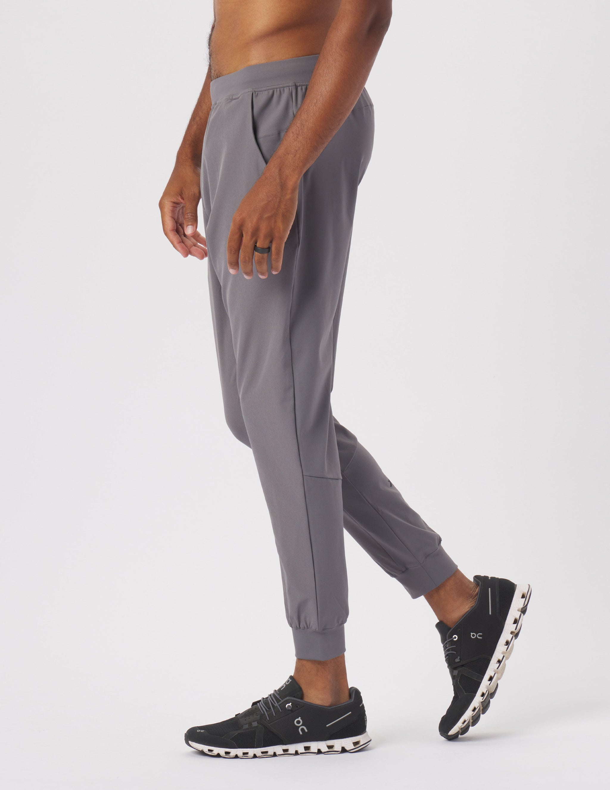 Iceland Jogger: Smoke Grey Iceland Jogger: Smoke Grey