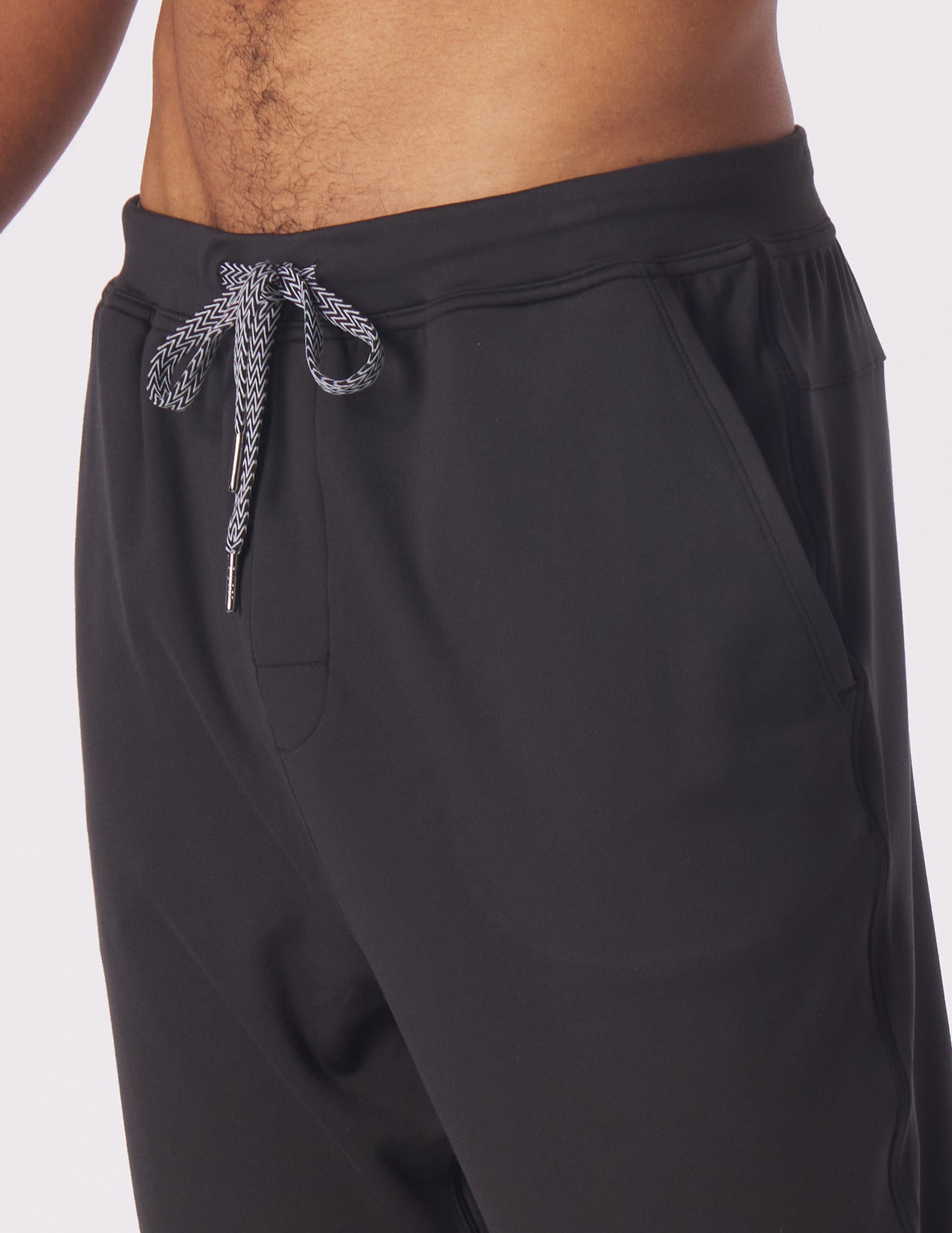 Medalist Jogger: Black Medalist Jogger: Black