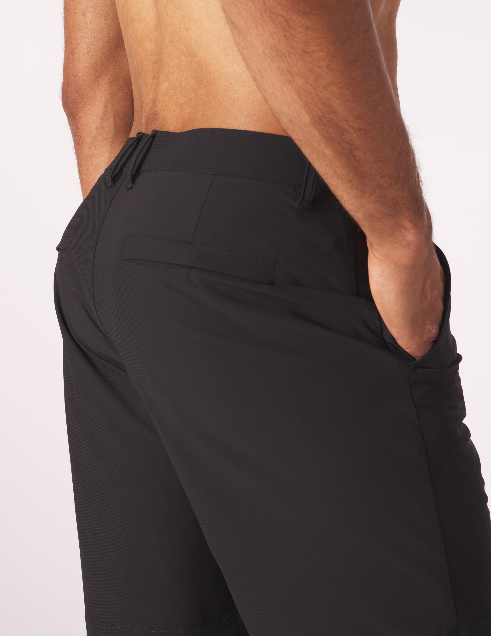 Motion Short: Black Motion Short: Black
