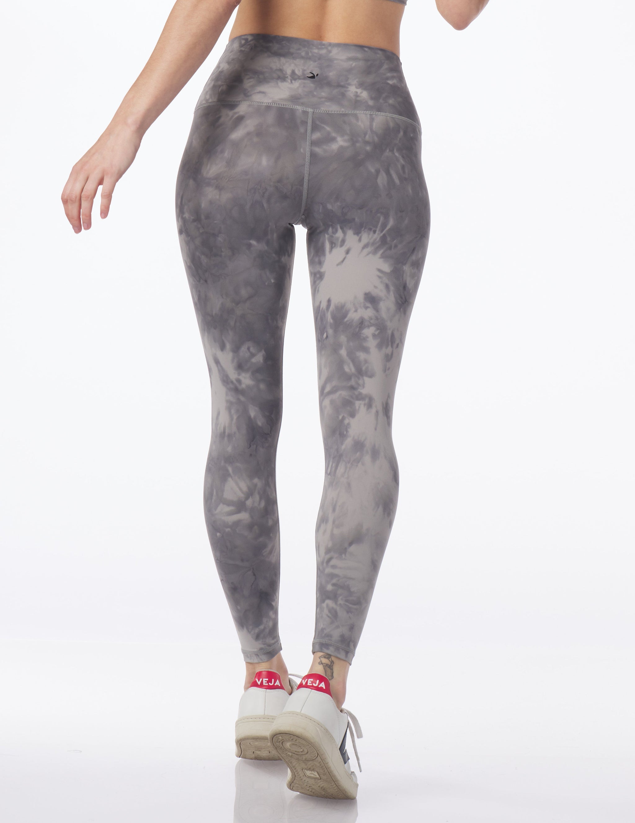 High Waist Pure 7/8 Legging: Silver Fog Stone Dye High Waist Pure 7/8 Legging: Silver Fog Stone Dye