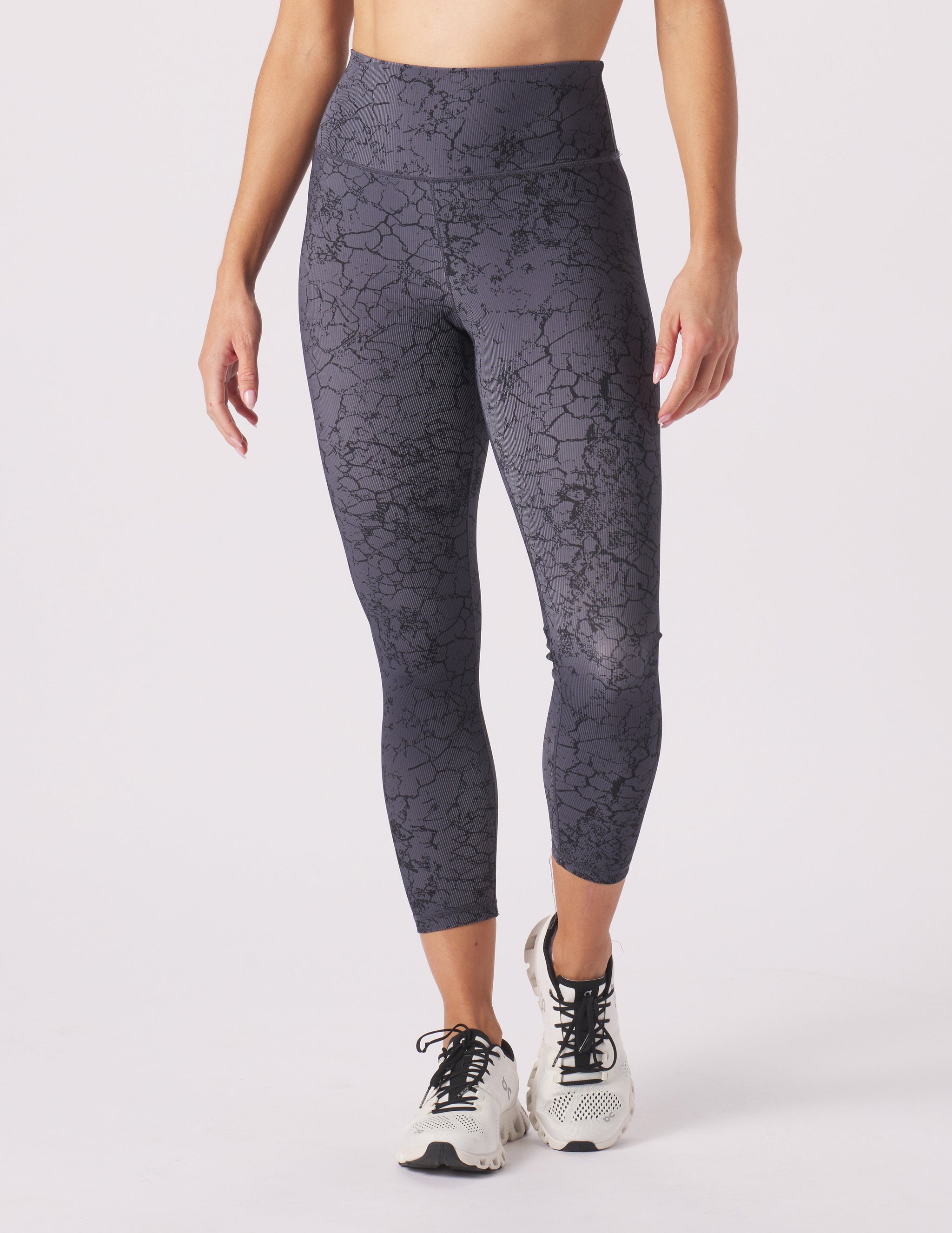 Sultry 7/8 Legging: Black Dryland Sultry 7/8 Legging: Black Dryland