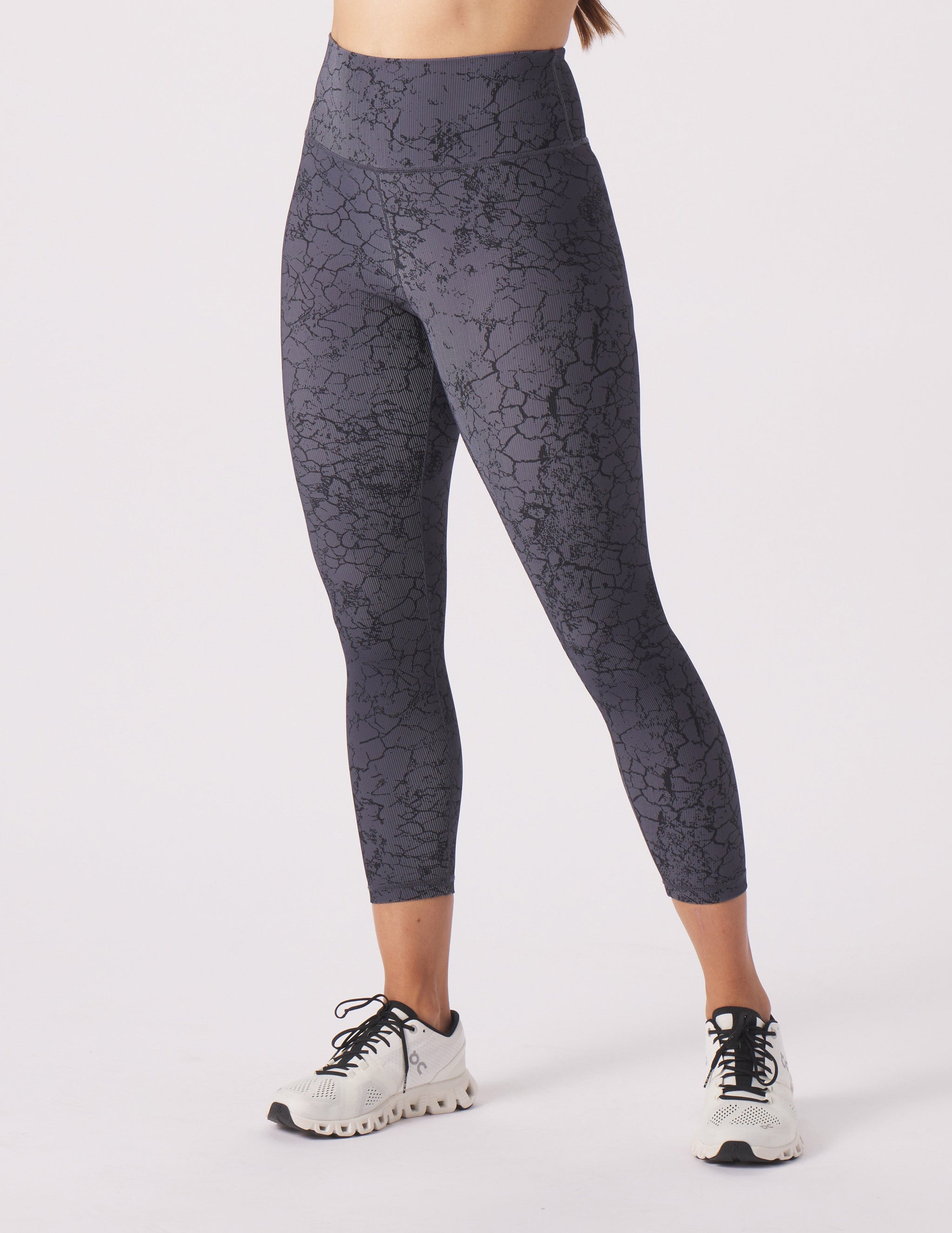 Sultry 7/8 Legging: Black Dryland Sultry 7/8 Legging: Black Dryland