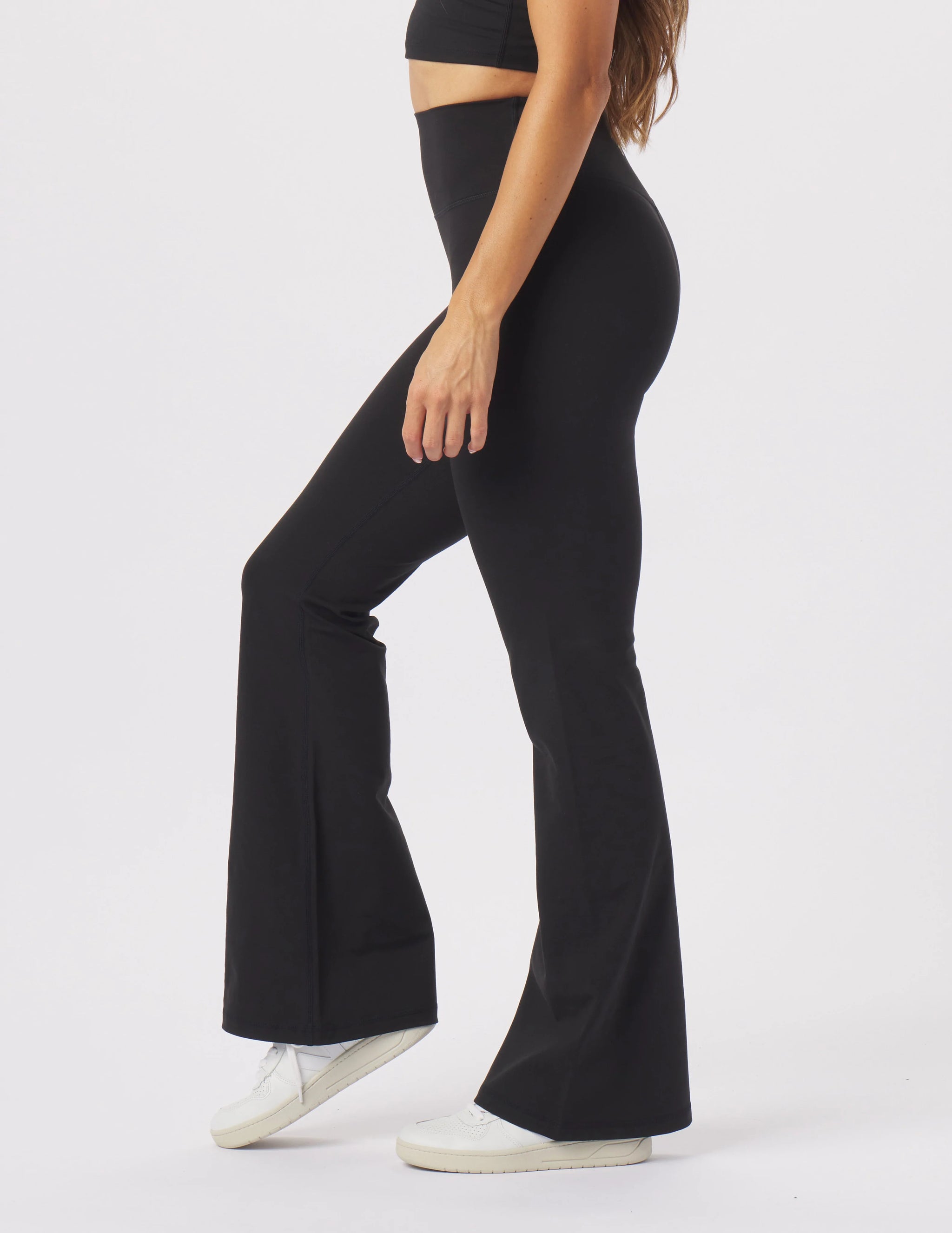 Sultry Flare: Black Sultry Flare: Black