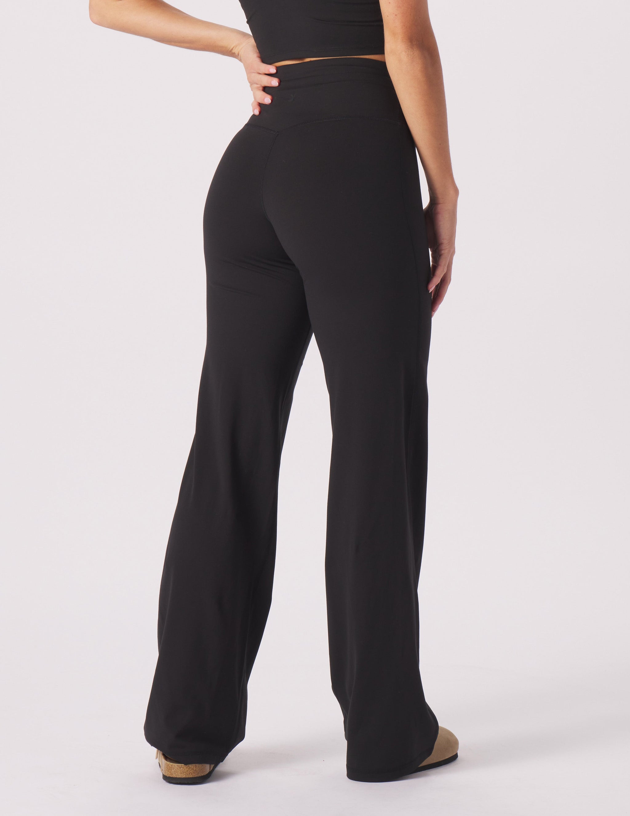 Sultry Straight Leg: Black Sultry Straight Leg: Black