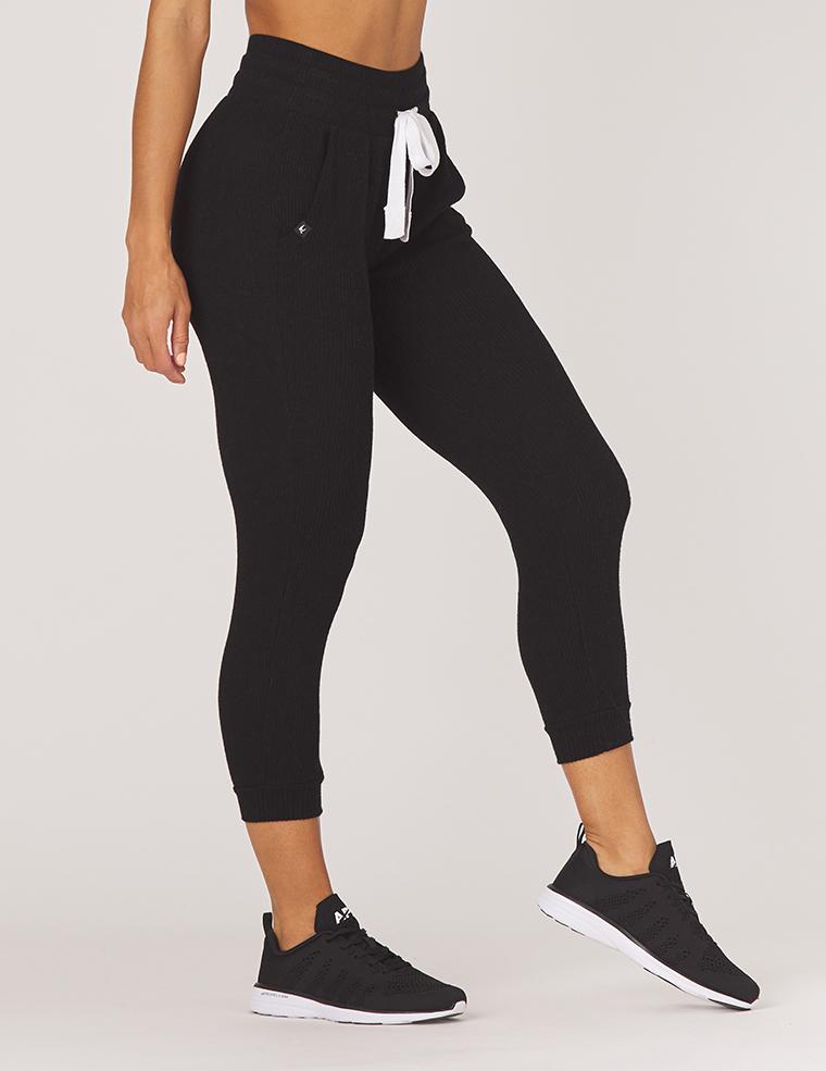 Comfort 7/8 Jogger: Black Comfort 7/8 Jogger: Black