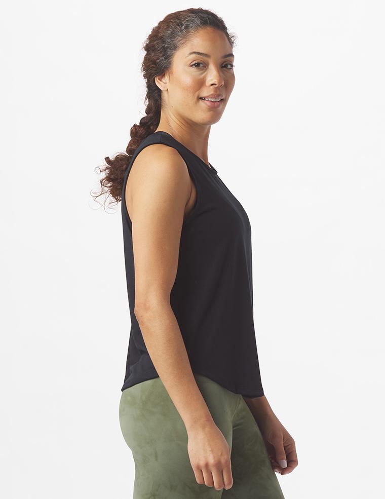 Evolve Tank: Black Evolve Tank: Black
