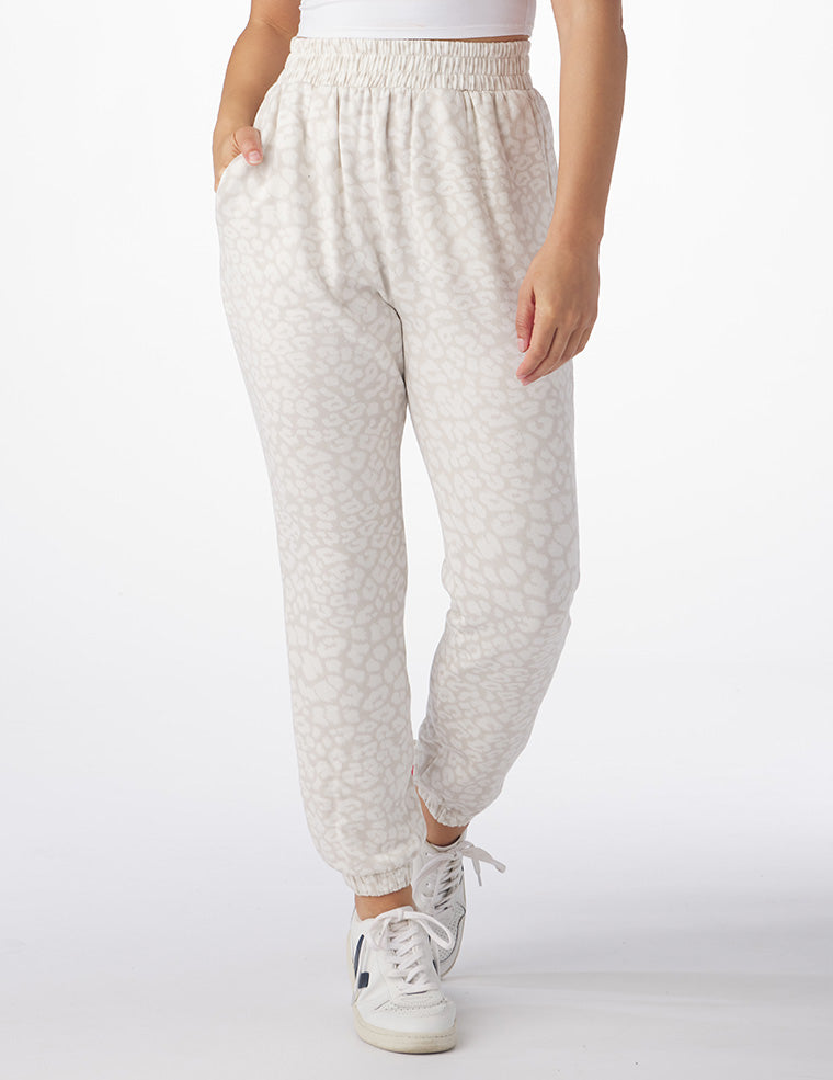 Powder Jogger: Oatmilk White Leopard Powder Jogger: Oatmilk White Leopard