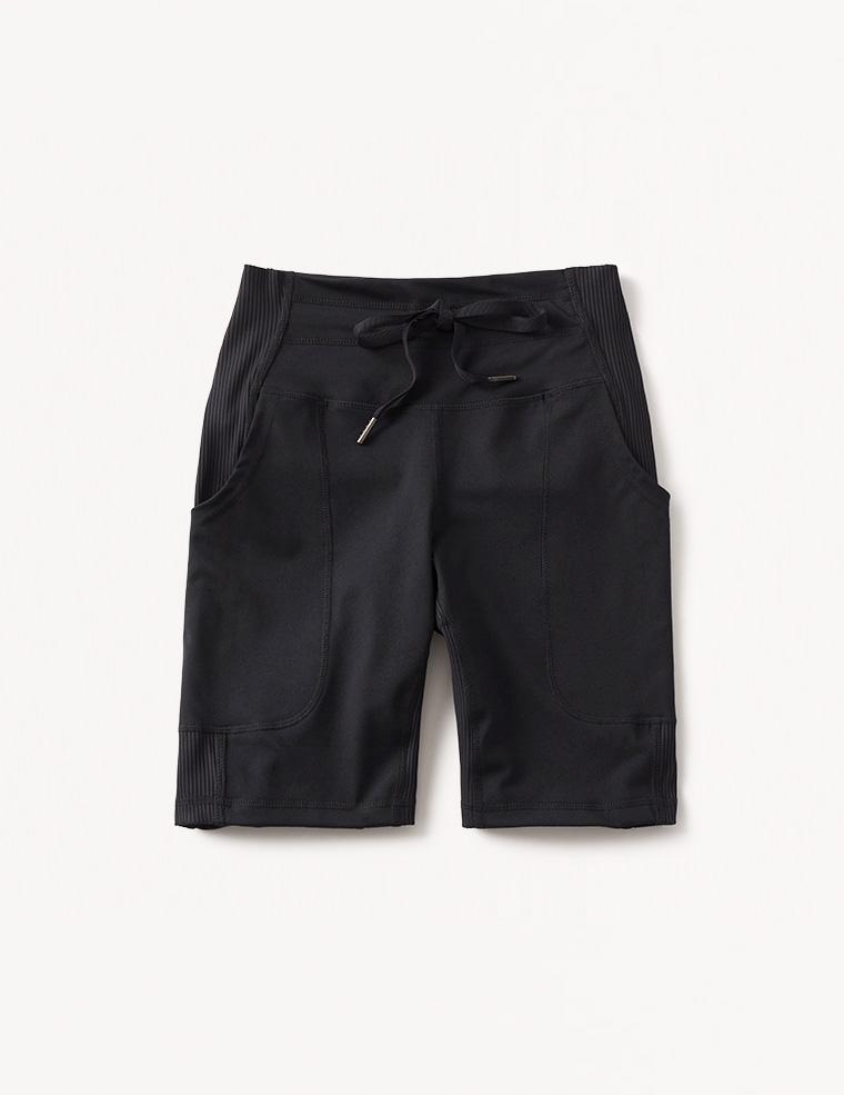 Street Short: Black Street Short: Black
