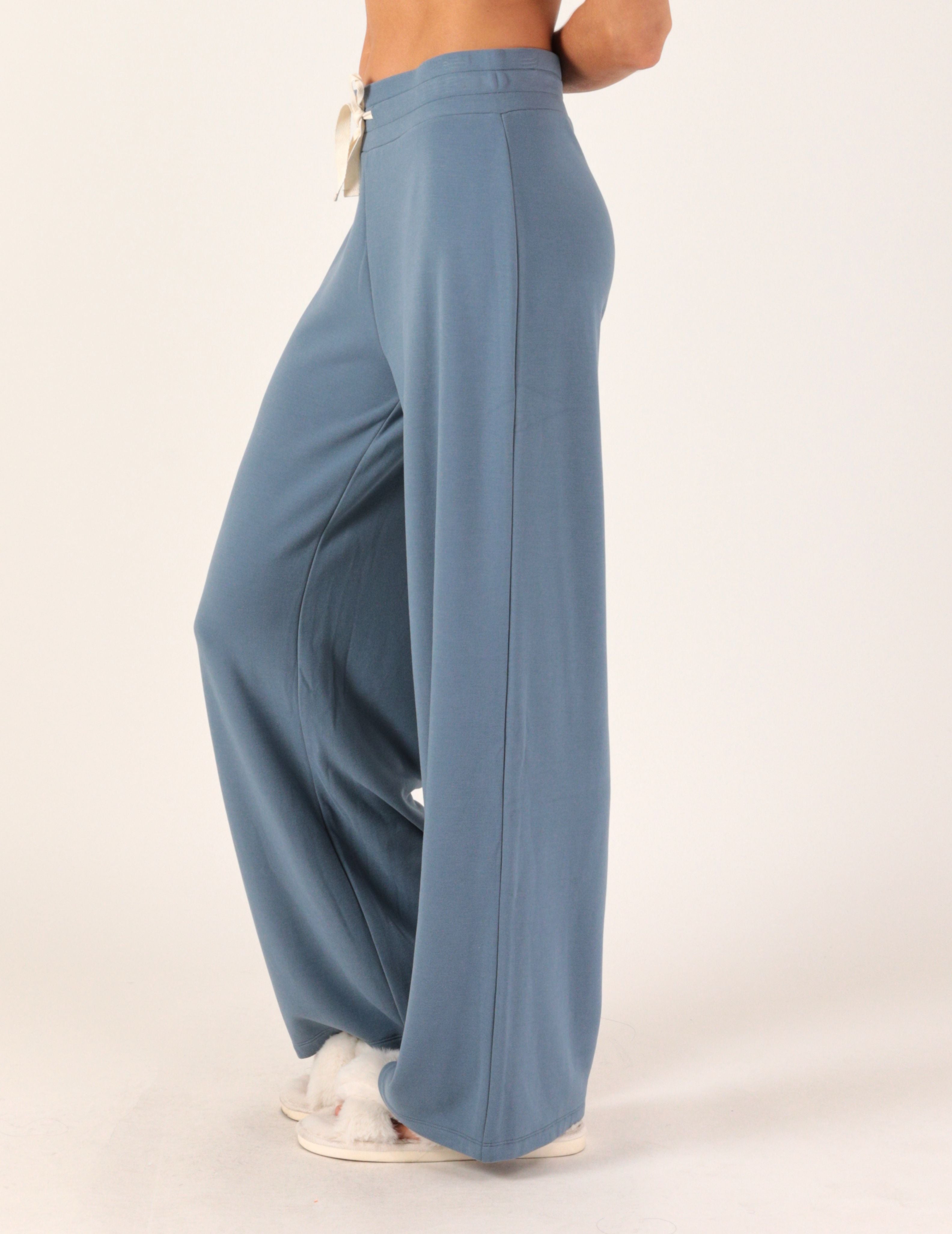Cloud Fleece Pant: Washed Blue
