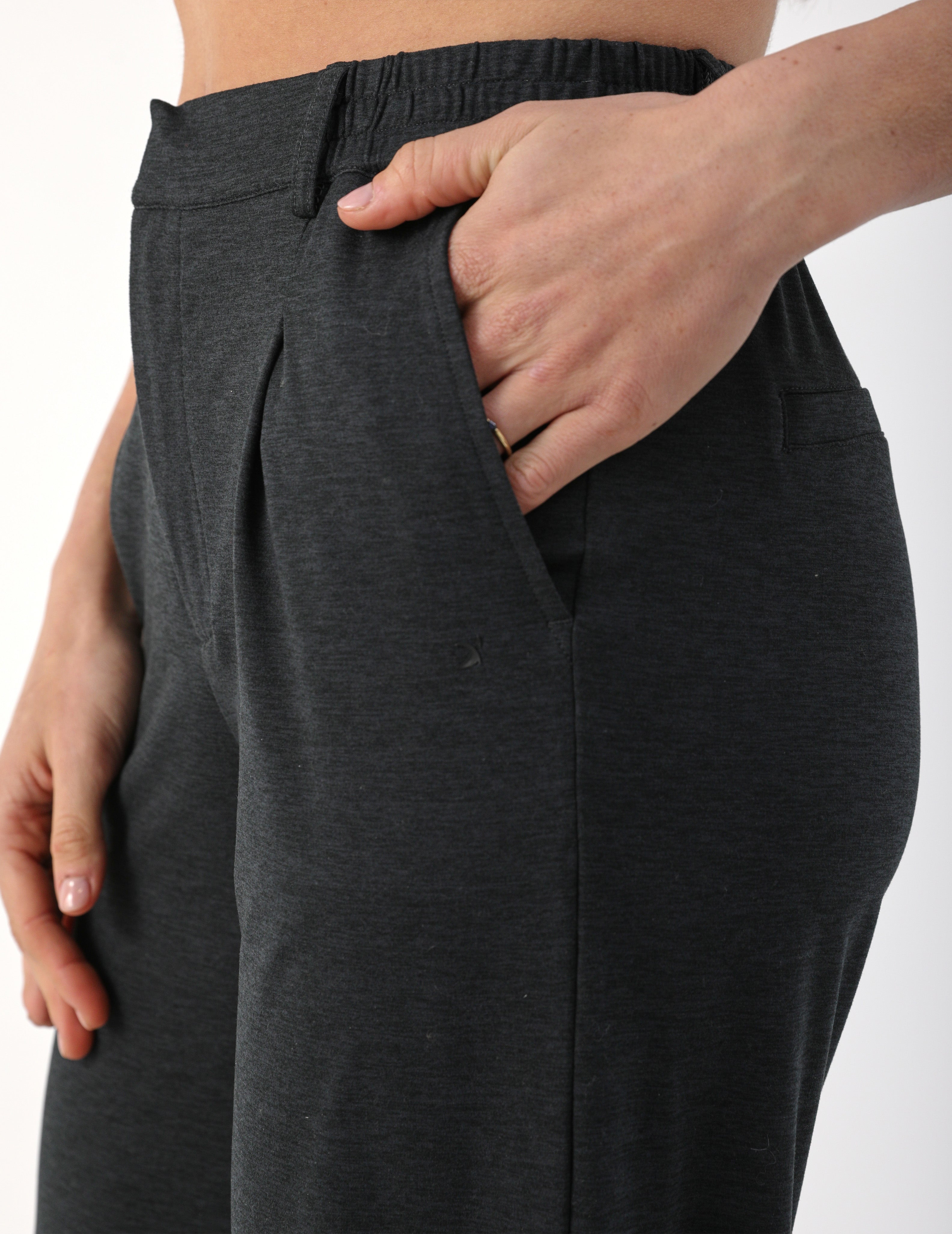 Alexandria Knit Trouser: Black Marble