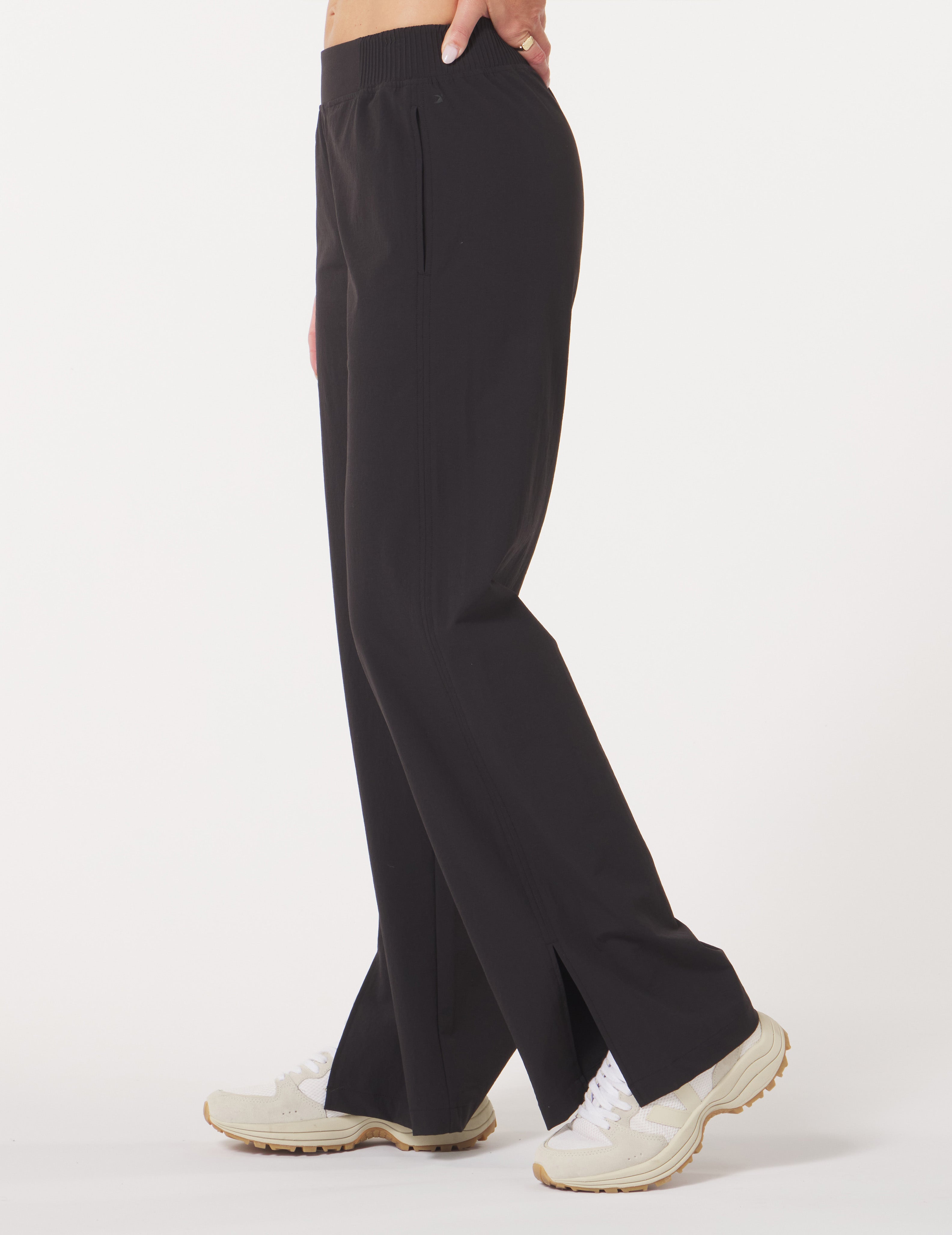 Charlotte Relaxed Pant: Black