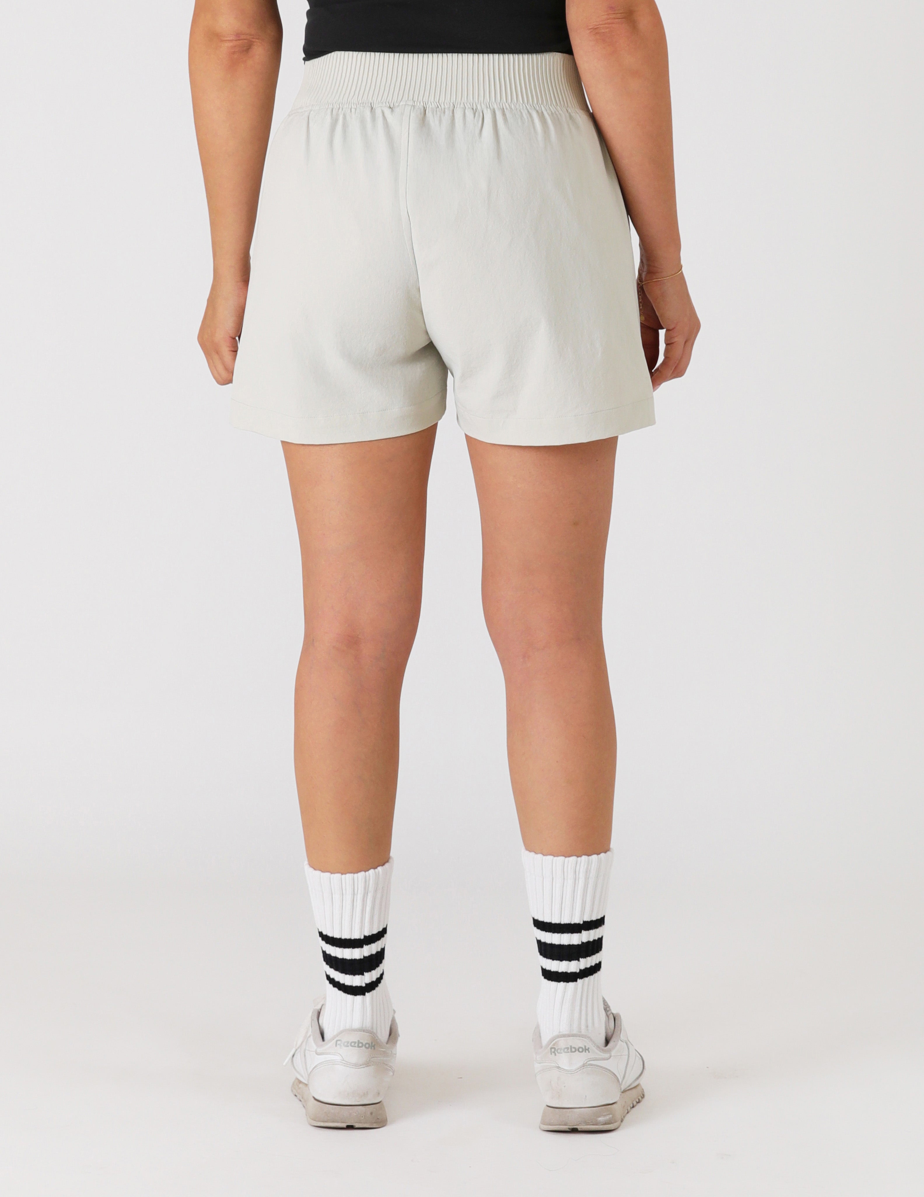 Charlotte Short: Oatmilk