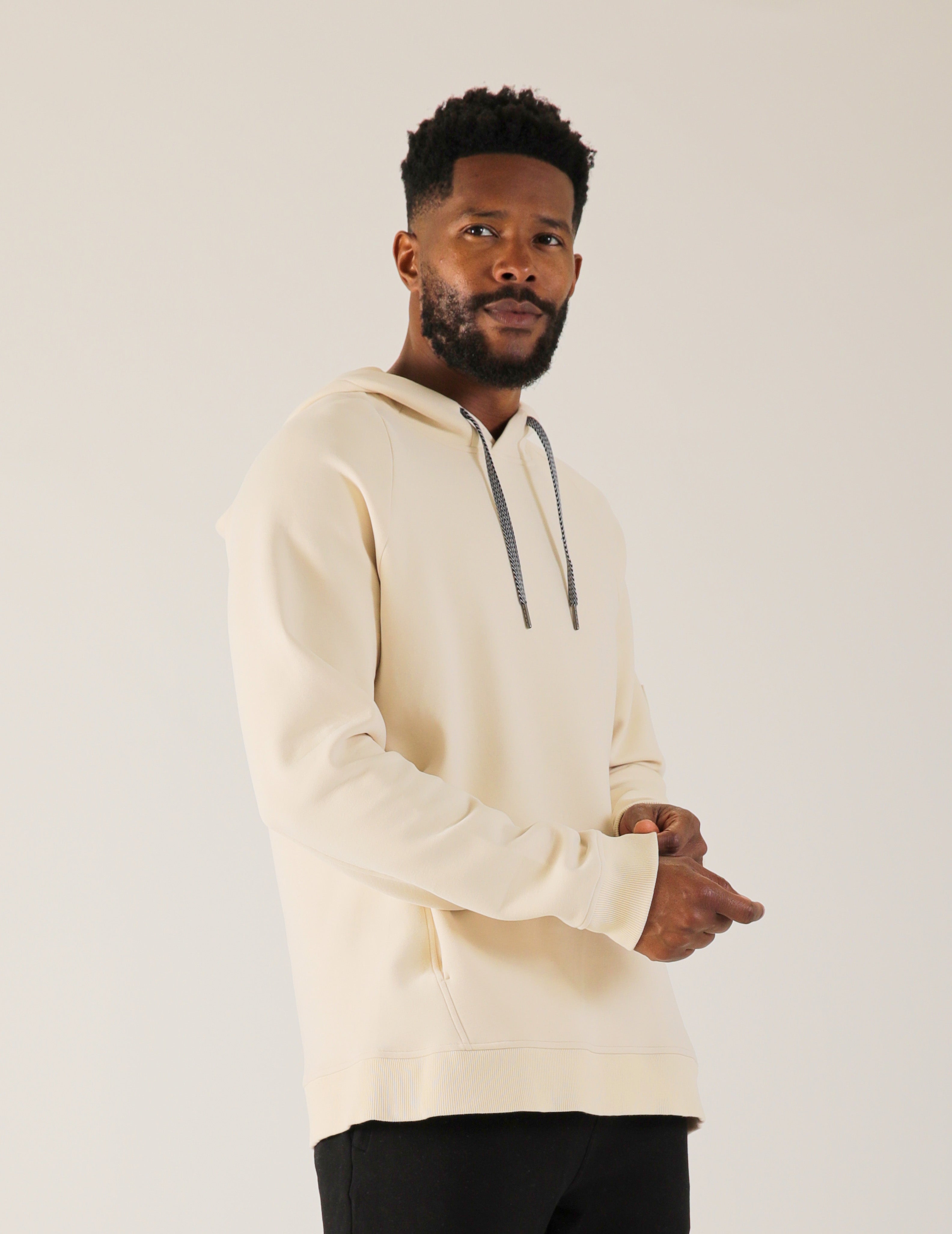 Cottotech Hoodie: Oatmilk