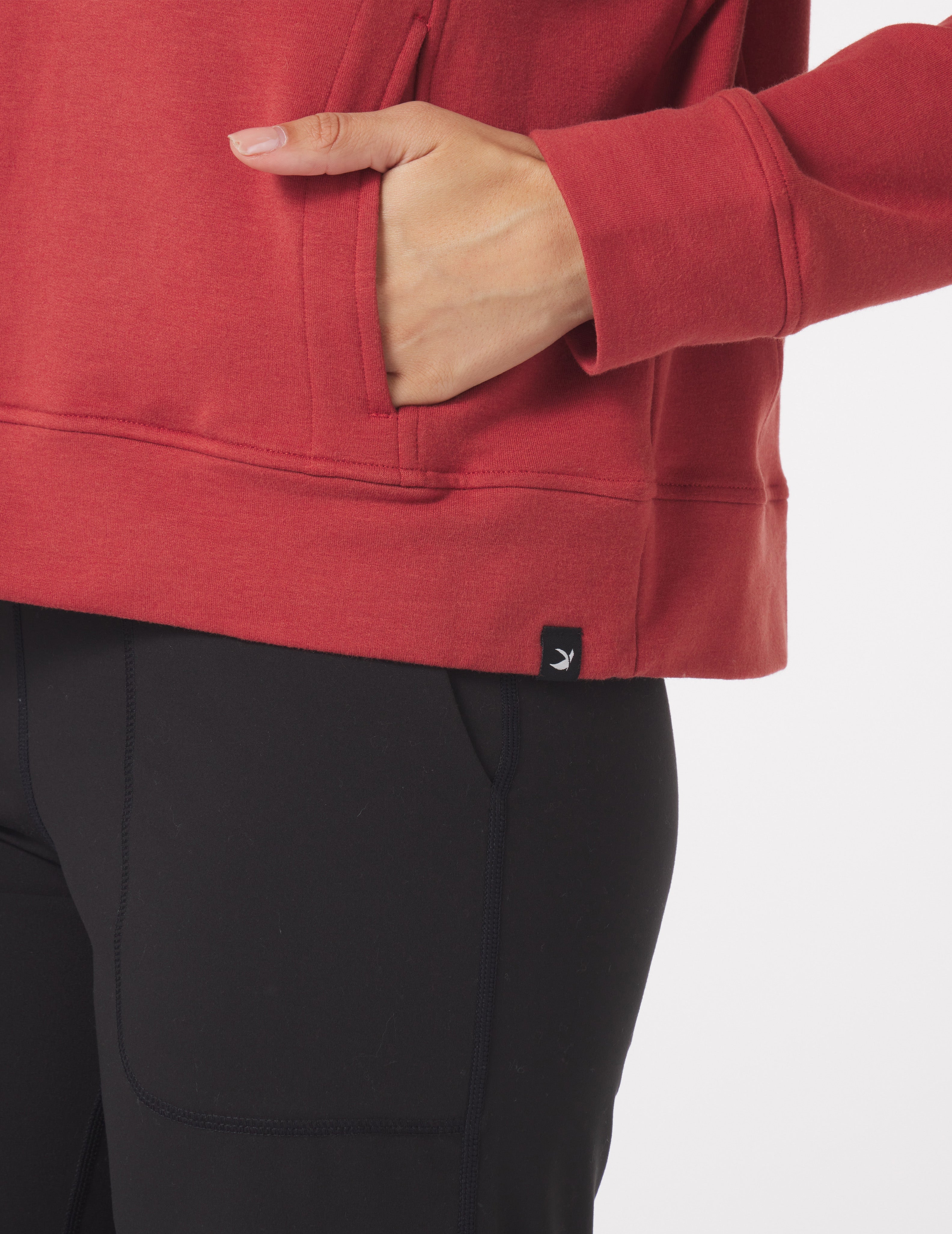 Daily Scuba 1/4 Zip: Brick Red