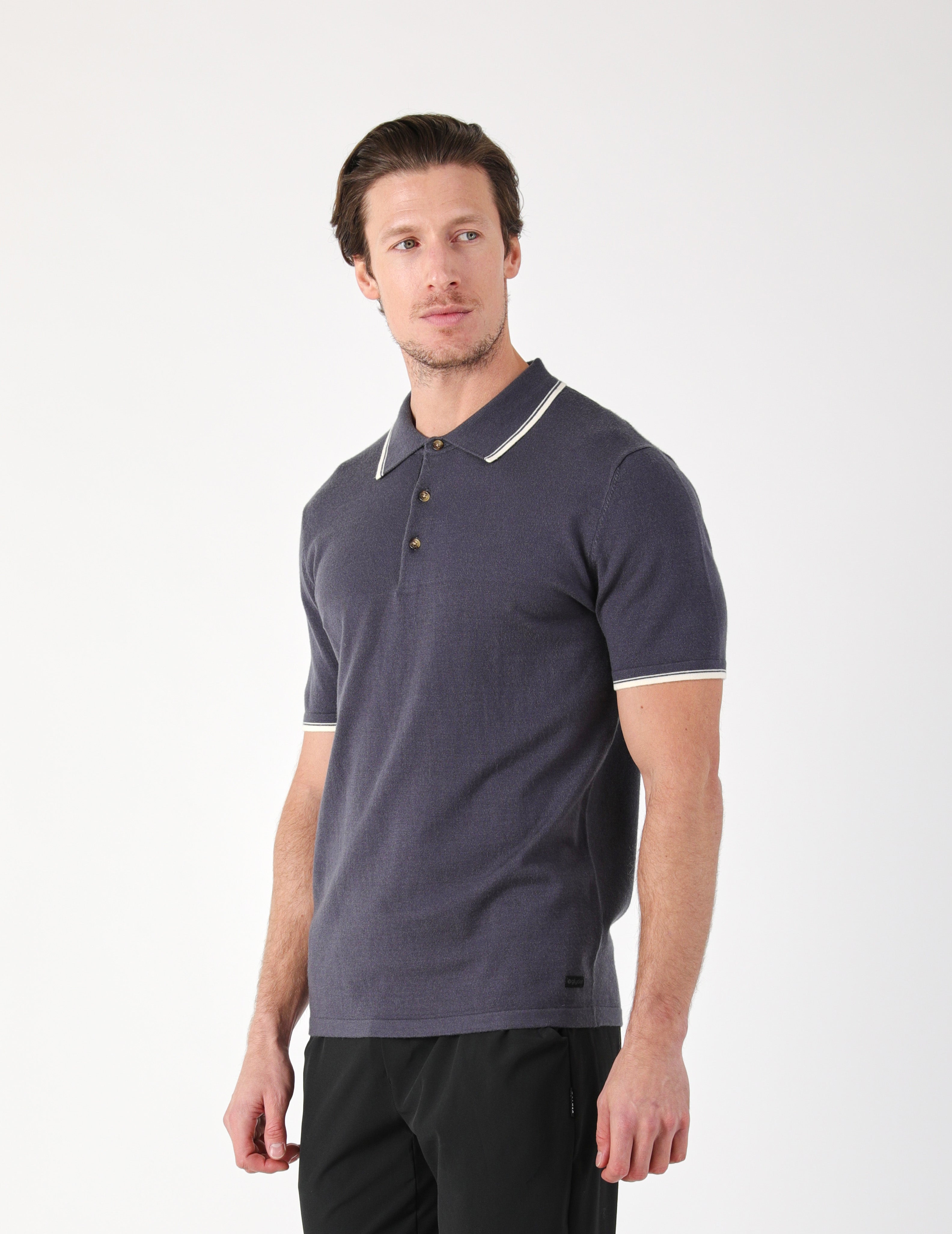 Elite Sweater Polo: Carbon/Oatmilk