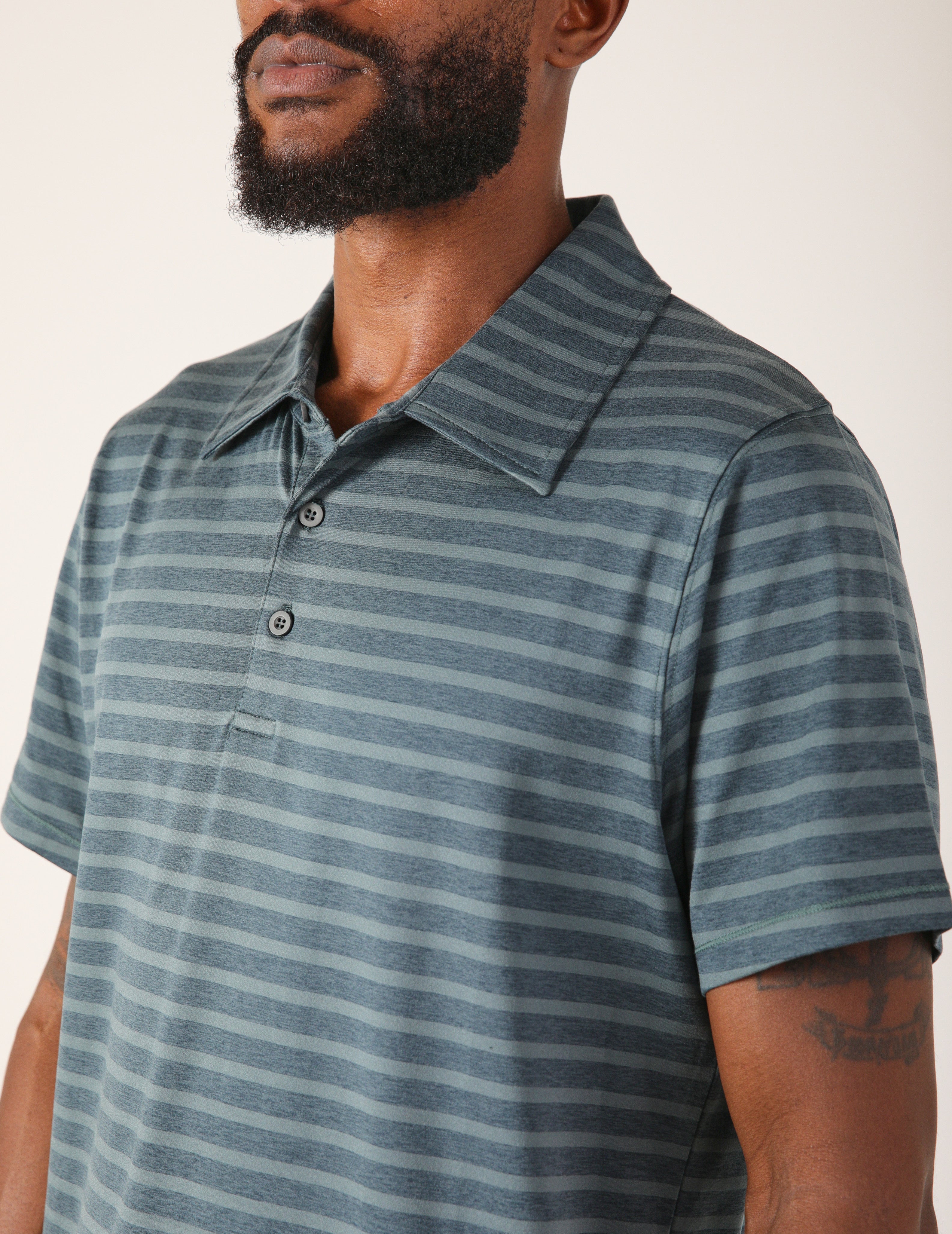 Fairway Polo: Slate Stripe