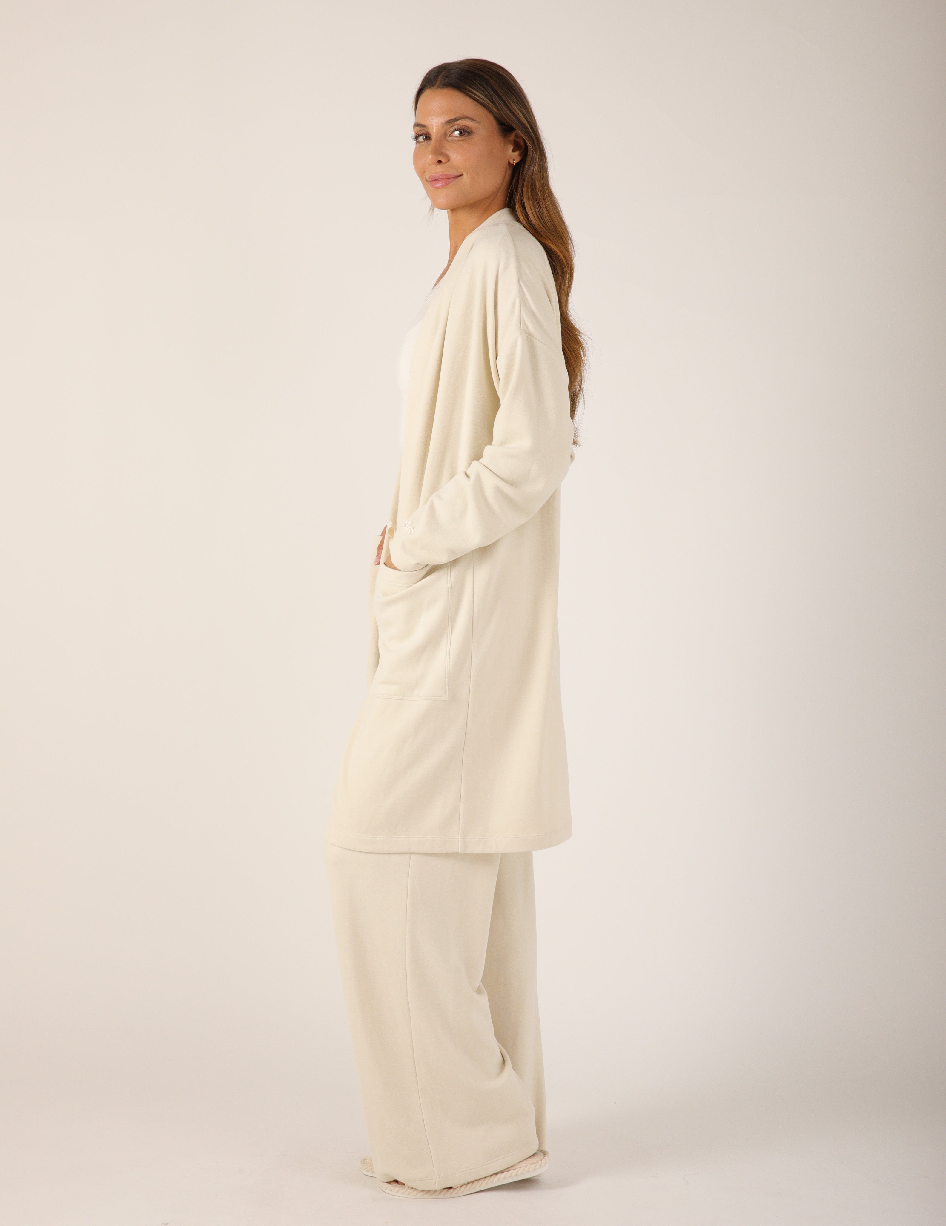 Luxury Cardigan: Oatmilk