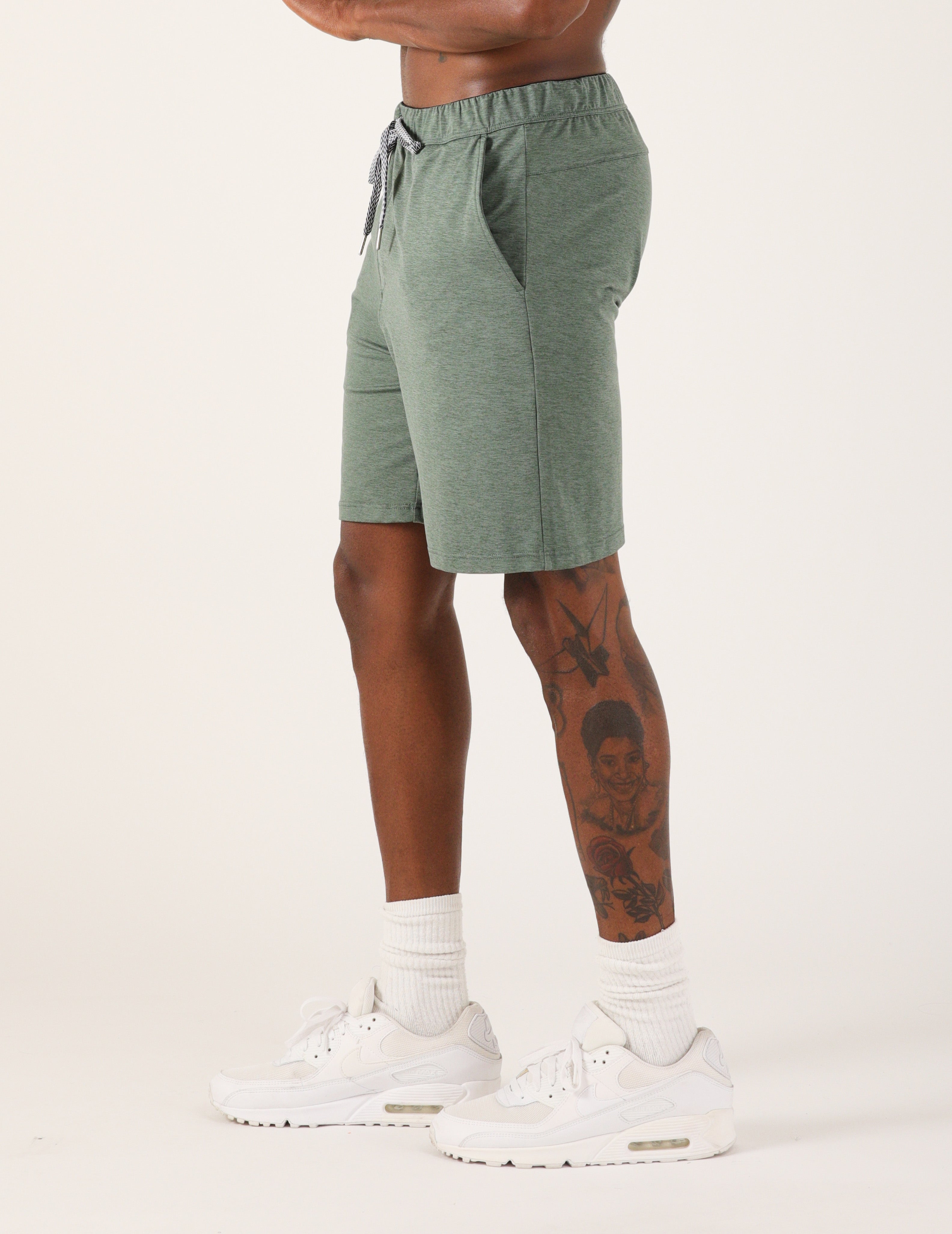 Medalist Short 7.5: Smoky Basil Marble