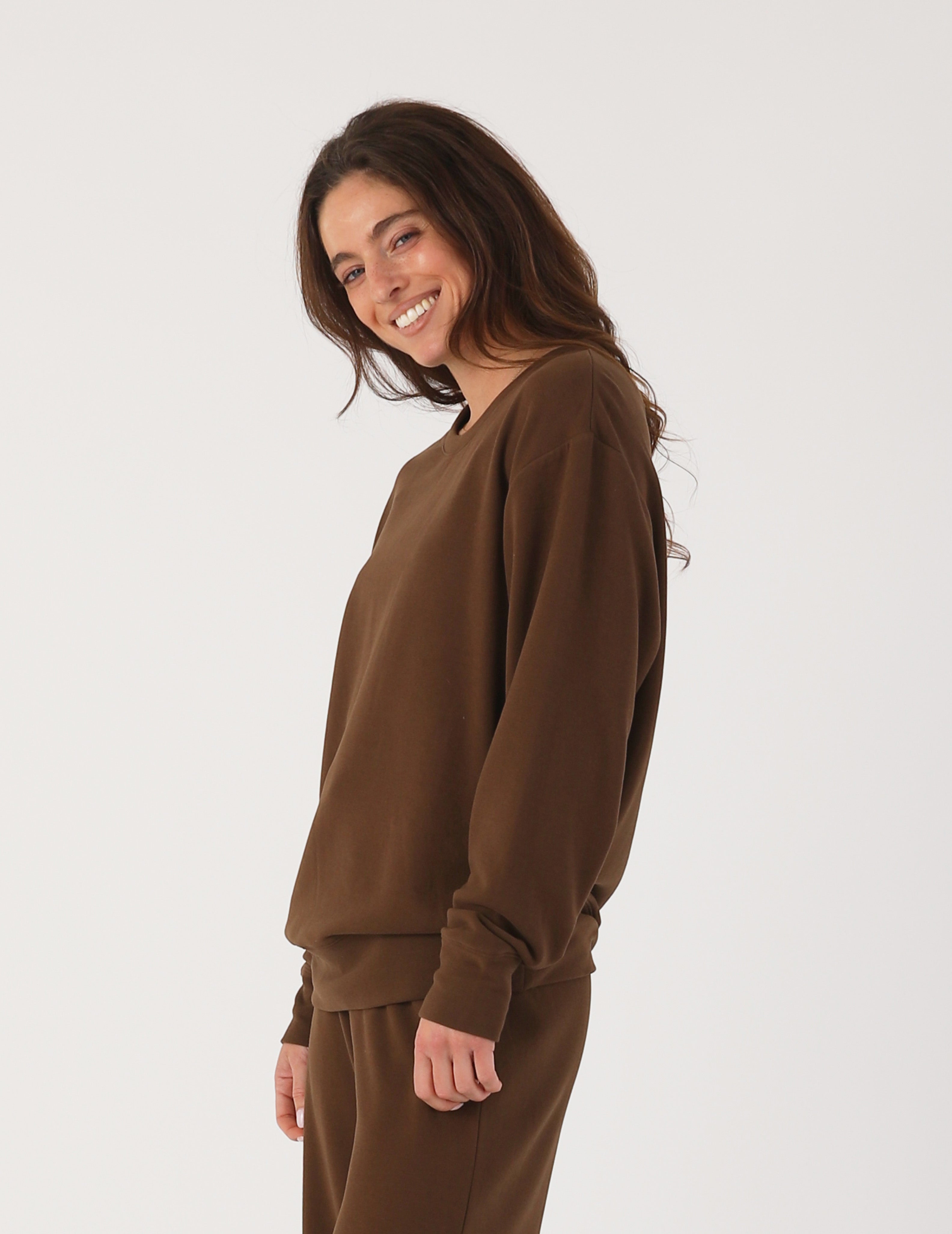 Oversized Crew: Chocolate