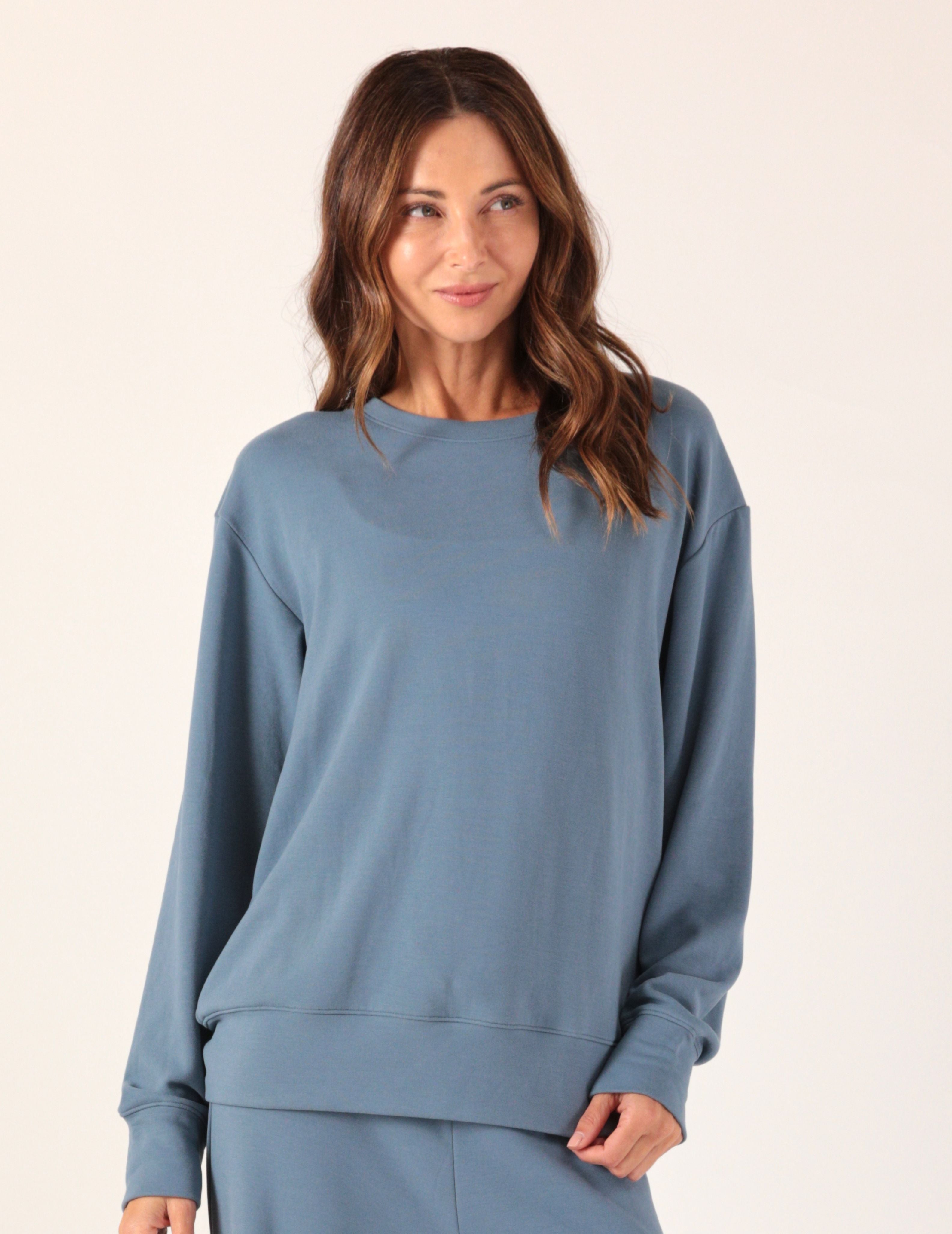 Oversized Crew: Washed Blue