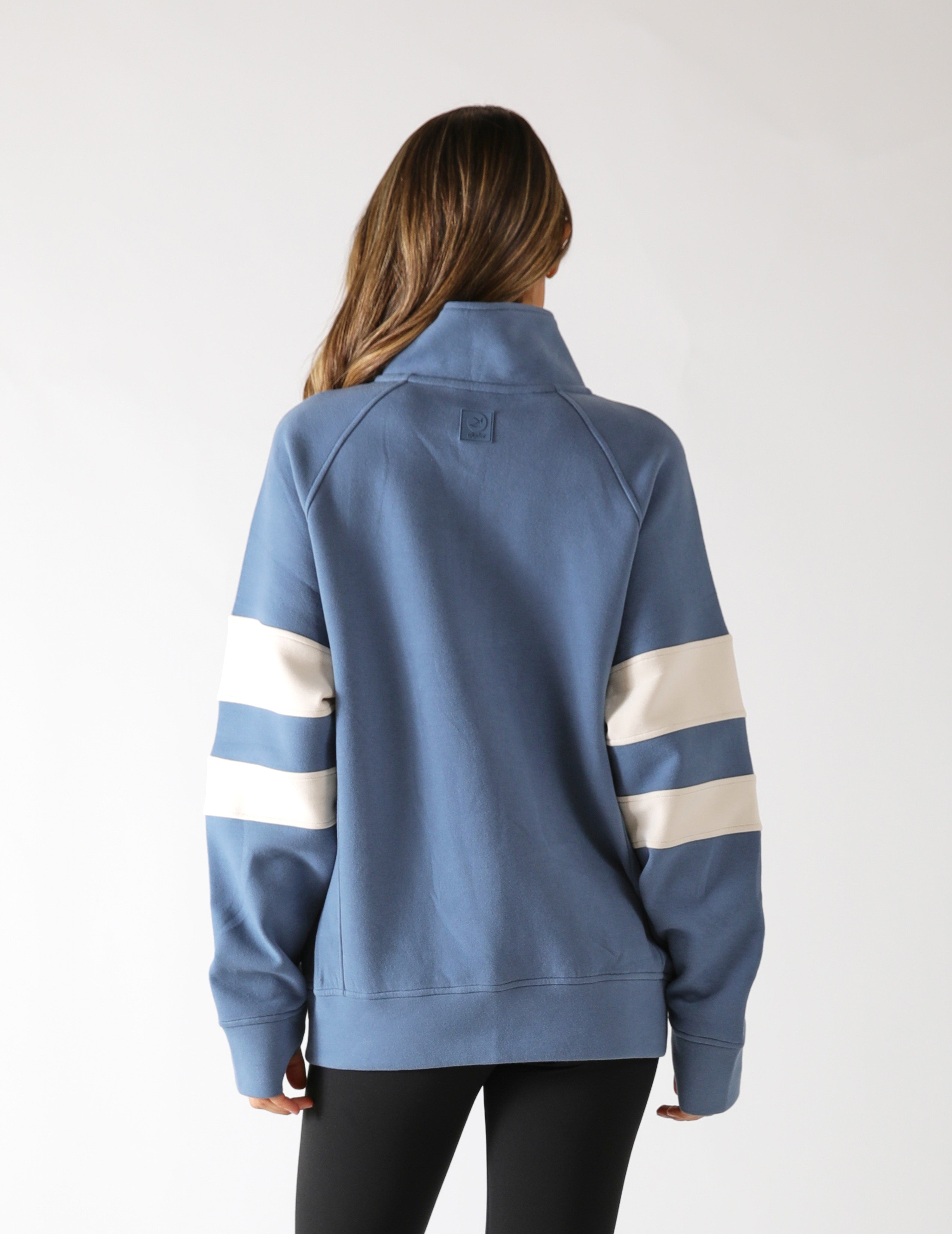 Prodigious Scuba 1/4 Zip: Washed Blue/Oatmilk