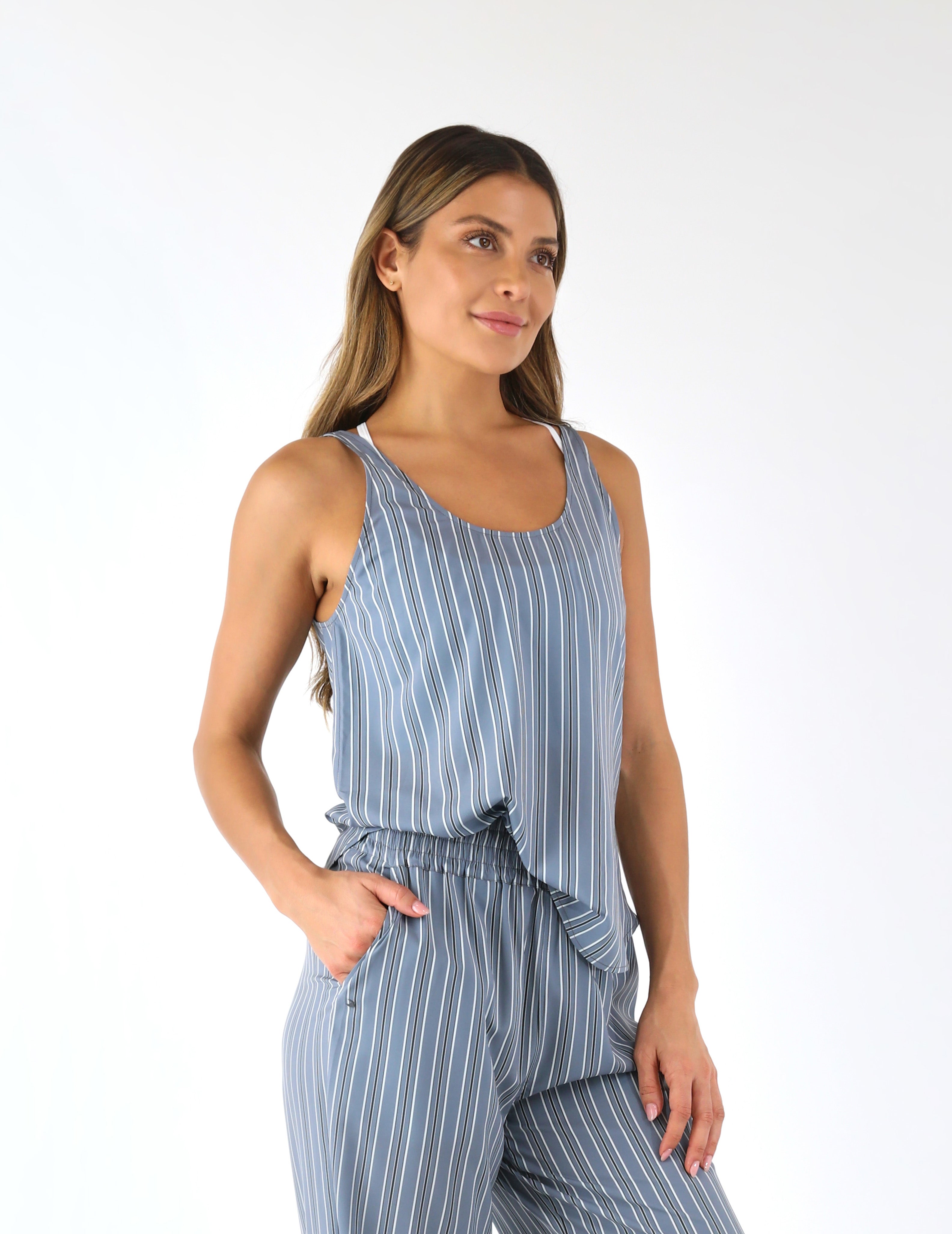 Pyramid Tank: Carbon Stripe