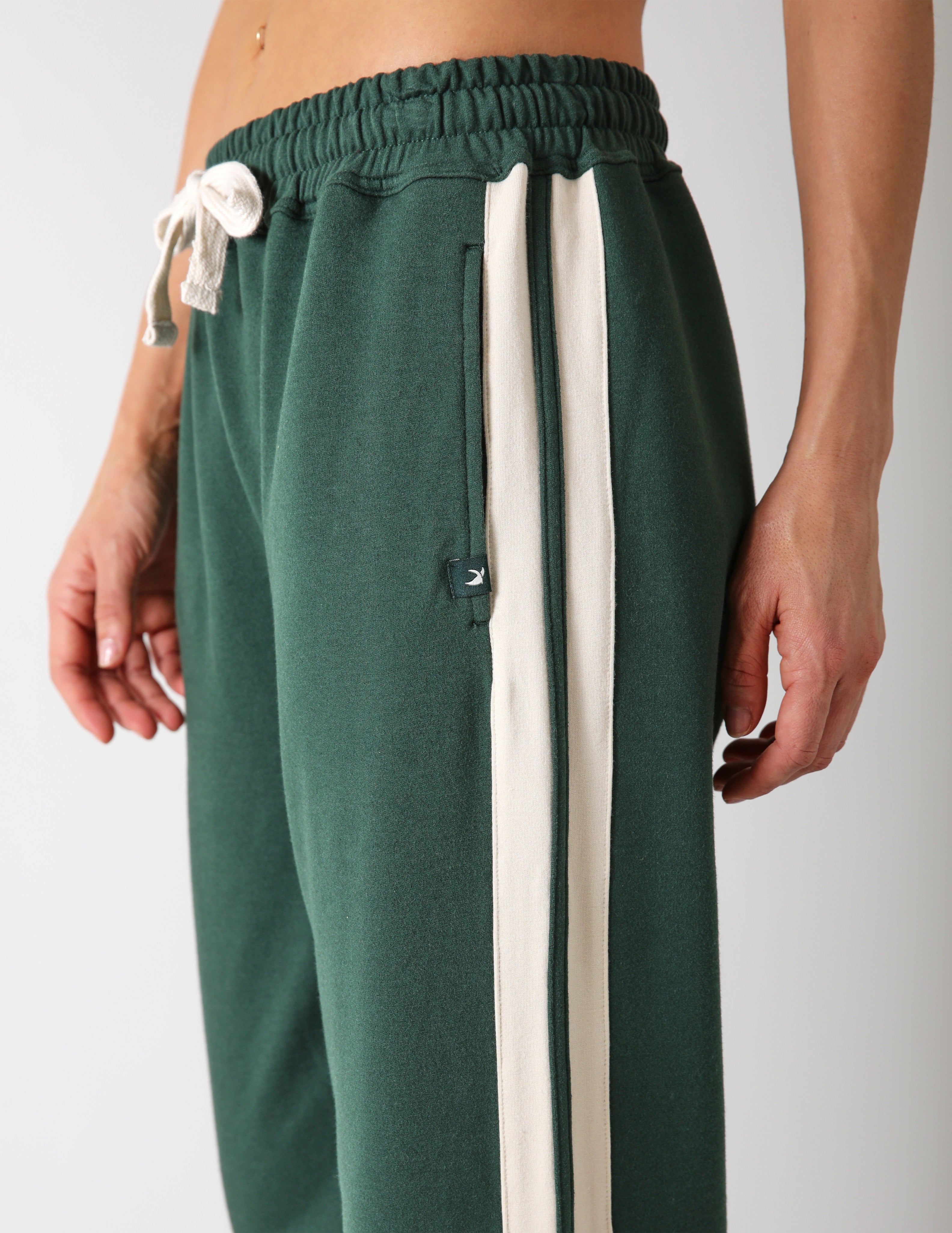 Retro Straight Leg Sweatpant: Forest/Oatmilk