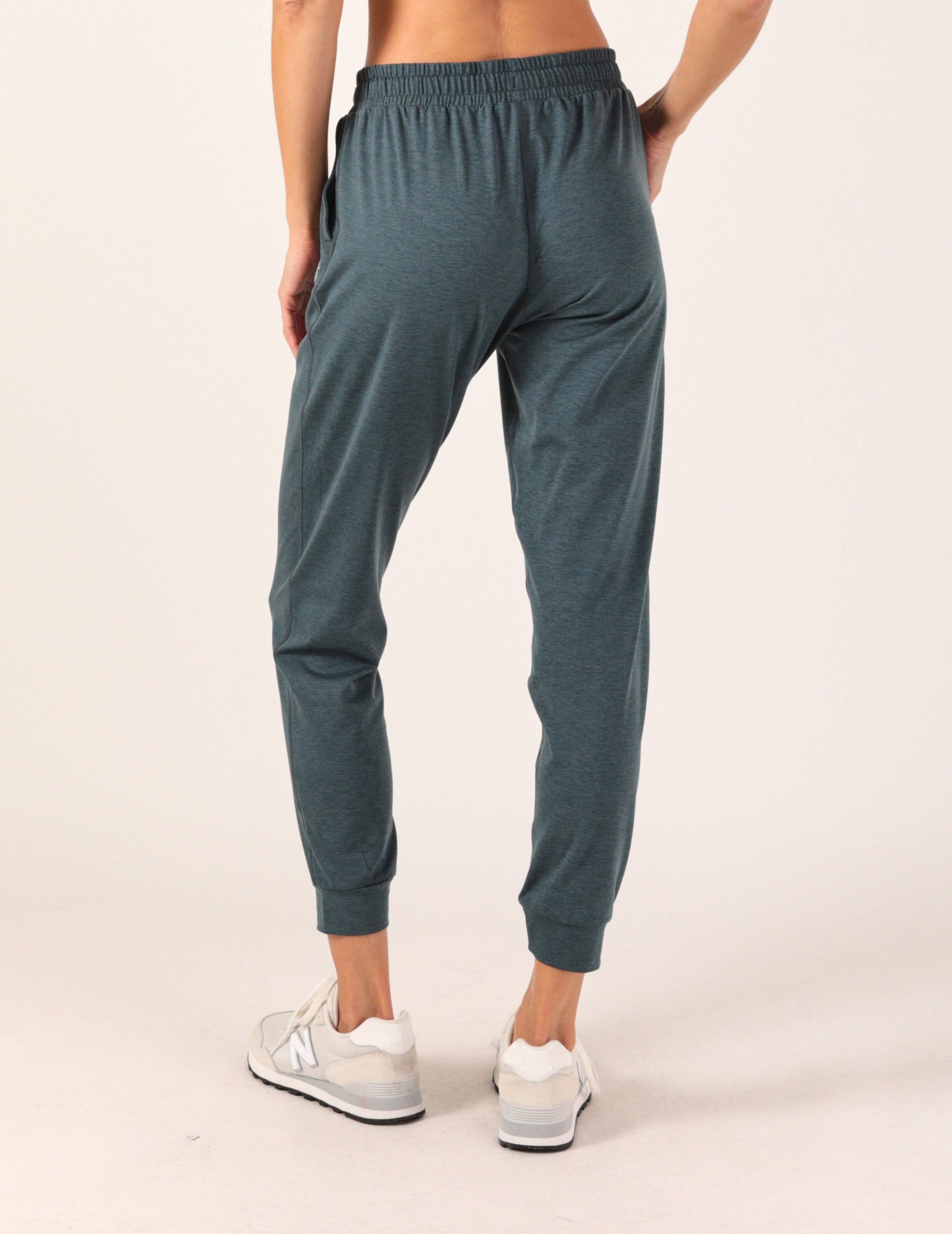 Serene Jogger: Slate