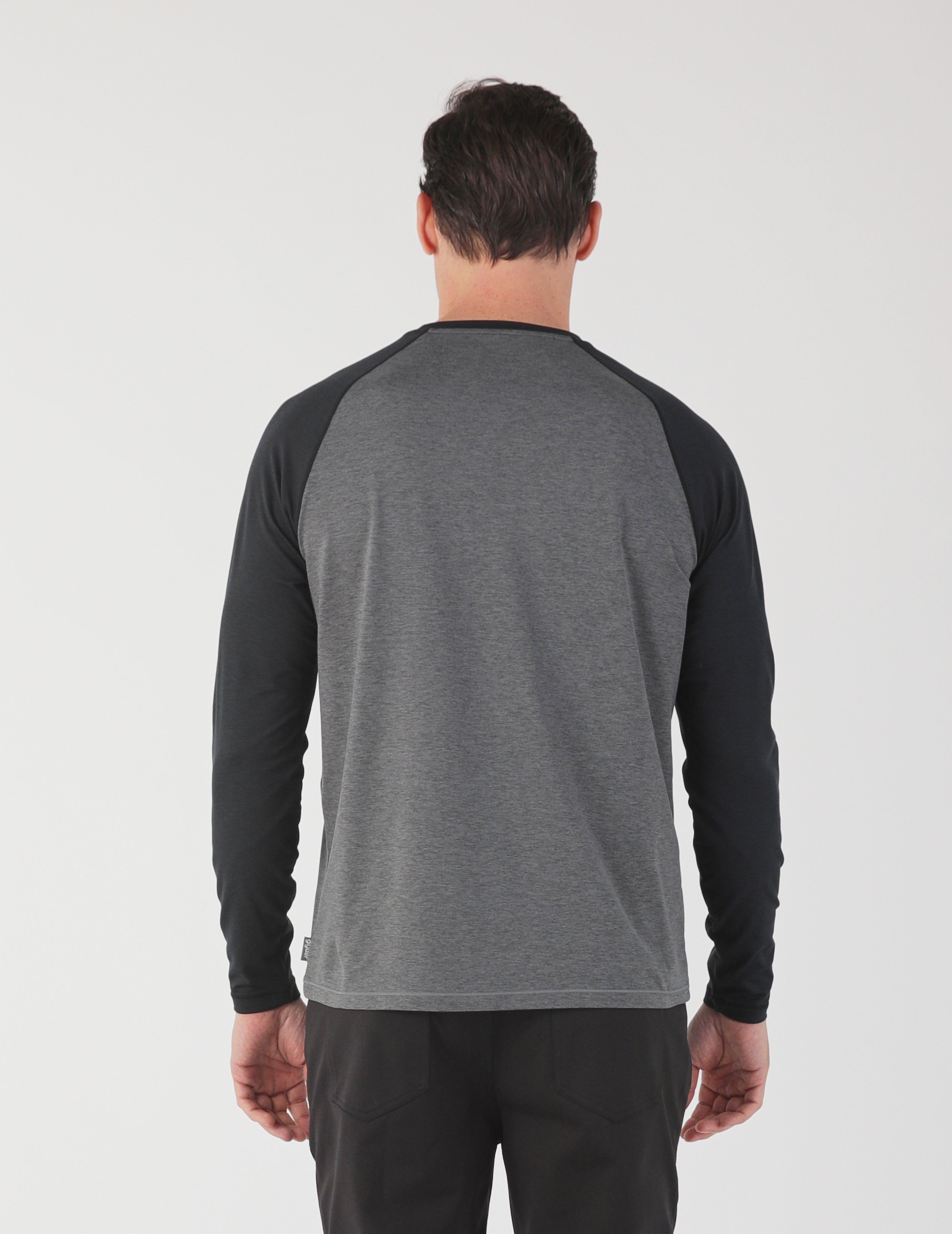 Slider Raglan Crew Neck: Carbon/Black