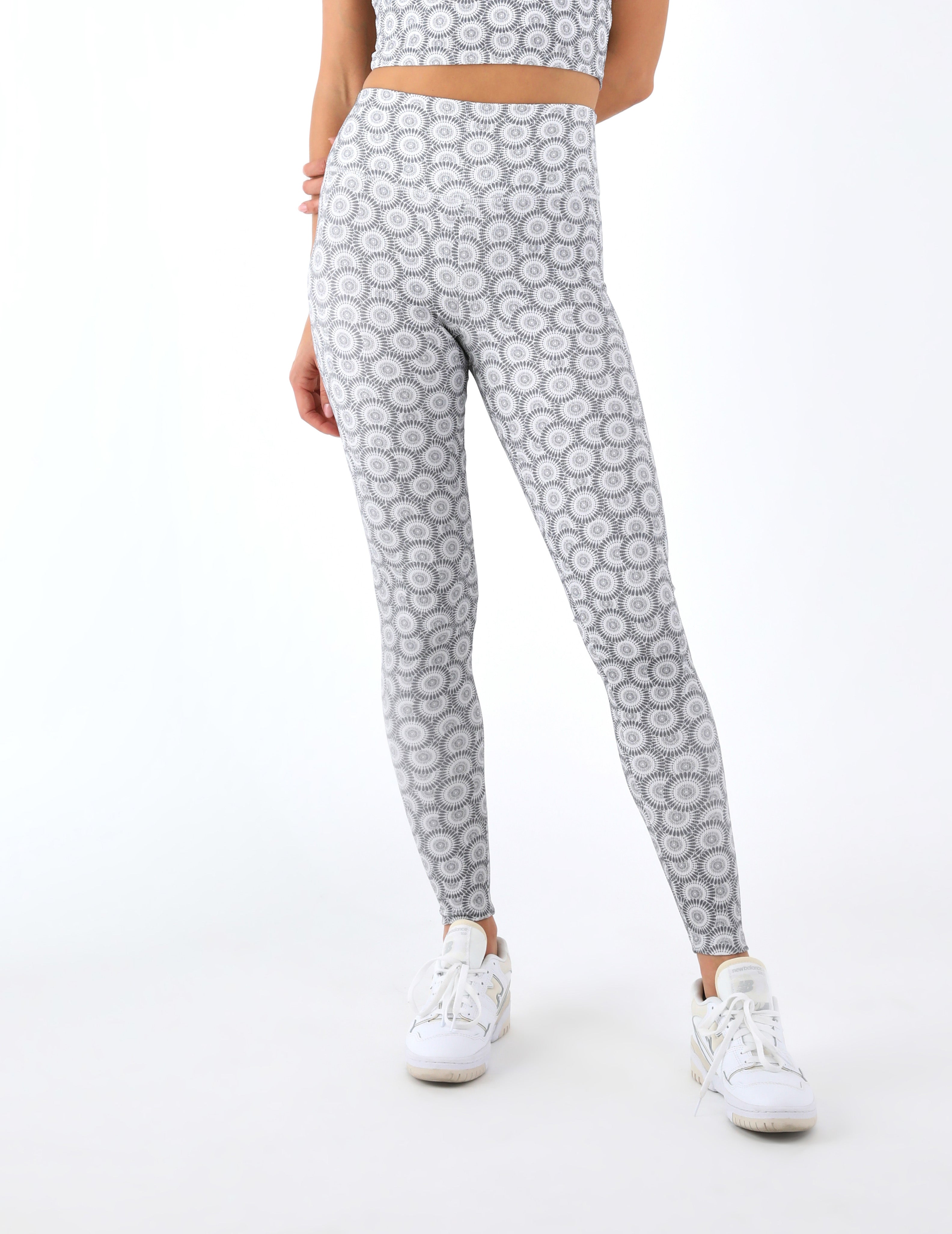Sultry Legging: Ash Grey/Carbon Florabom