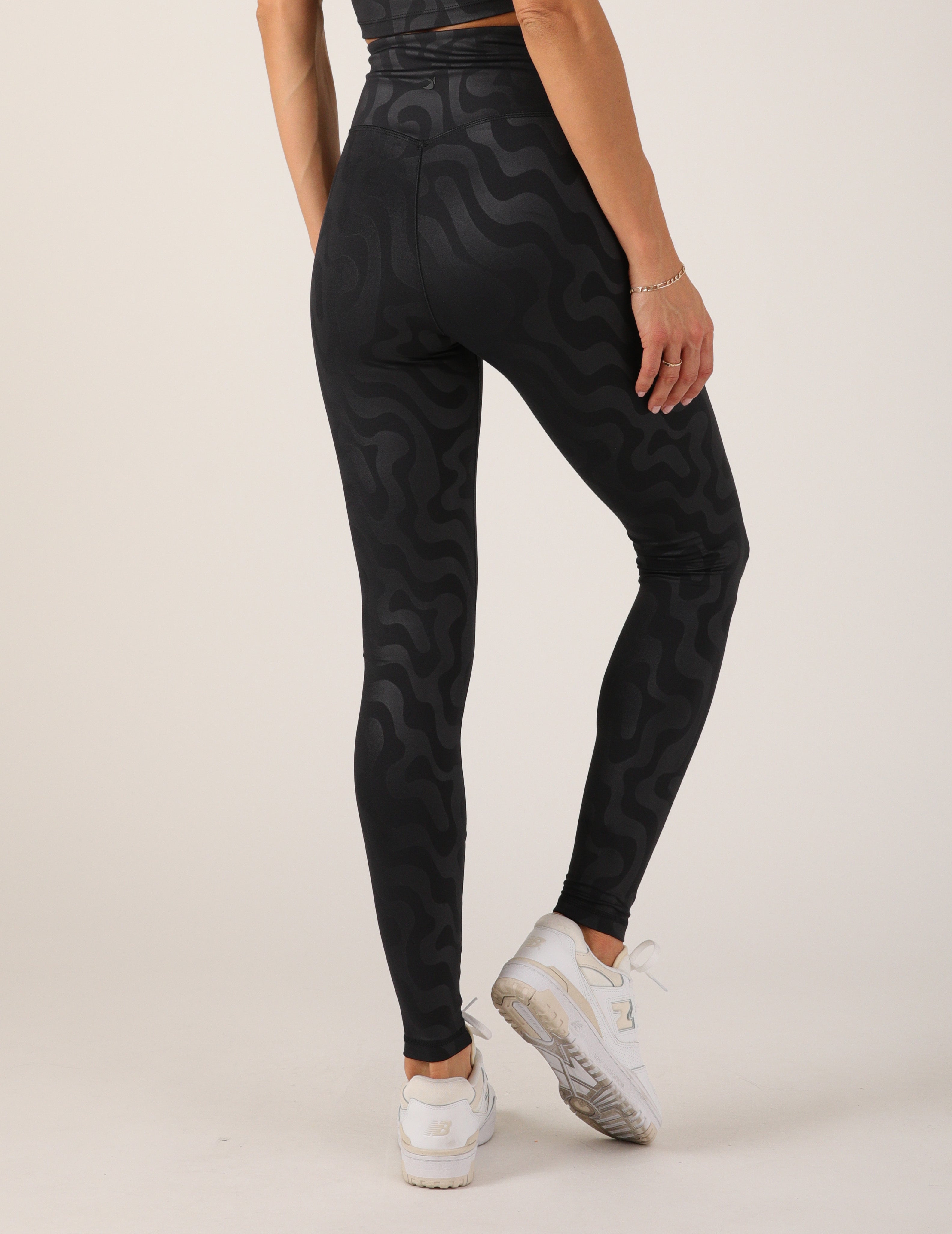 Sultry Legging: Black Cosmic Ripple