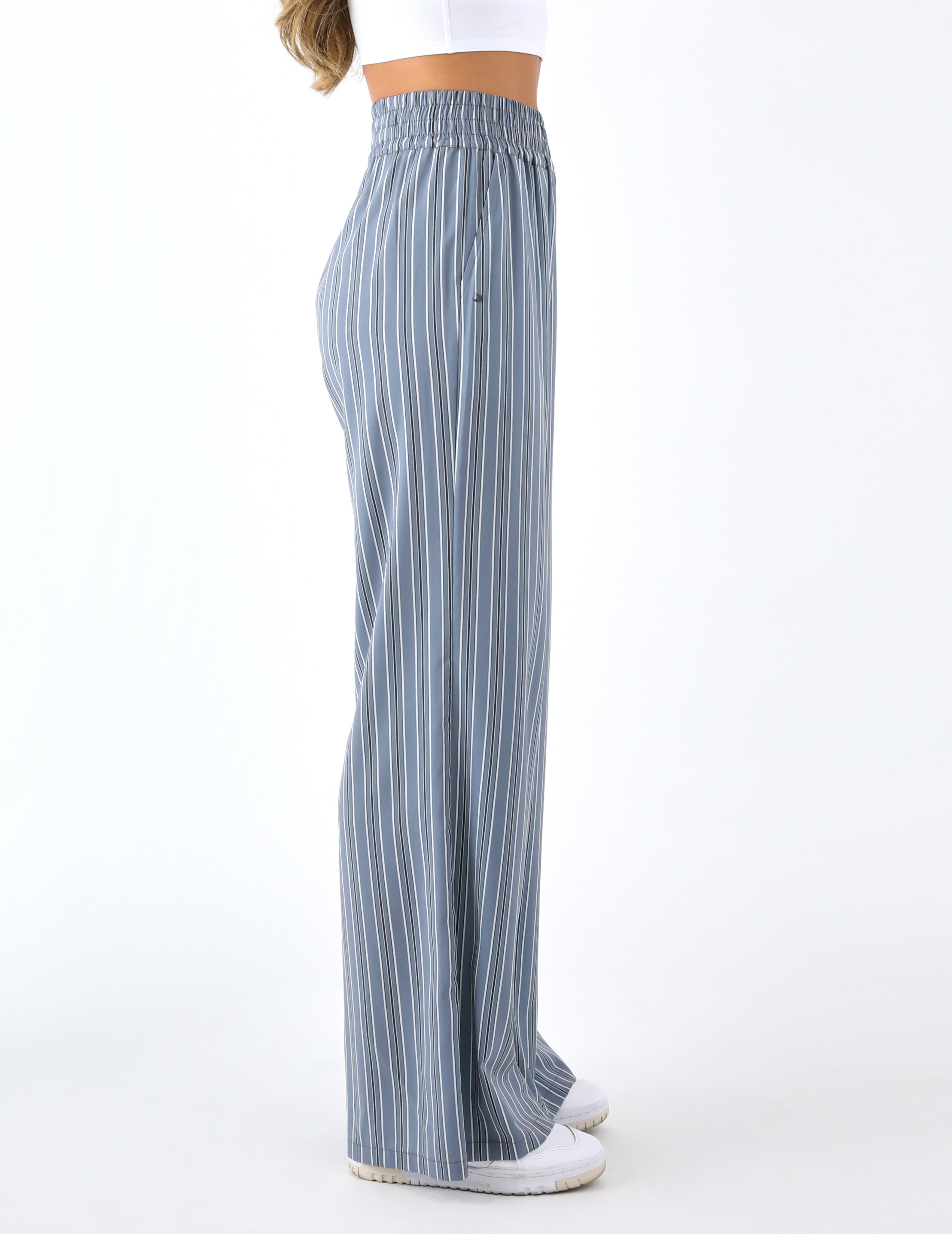 Sydney Pant: Carbon Stripe