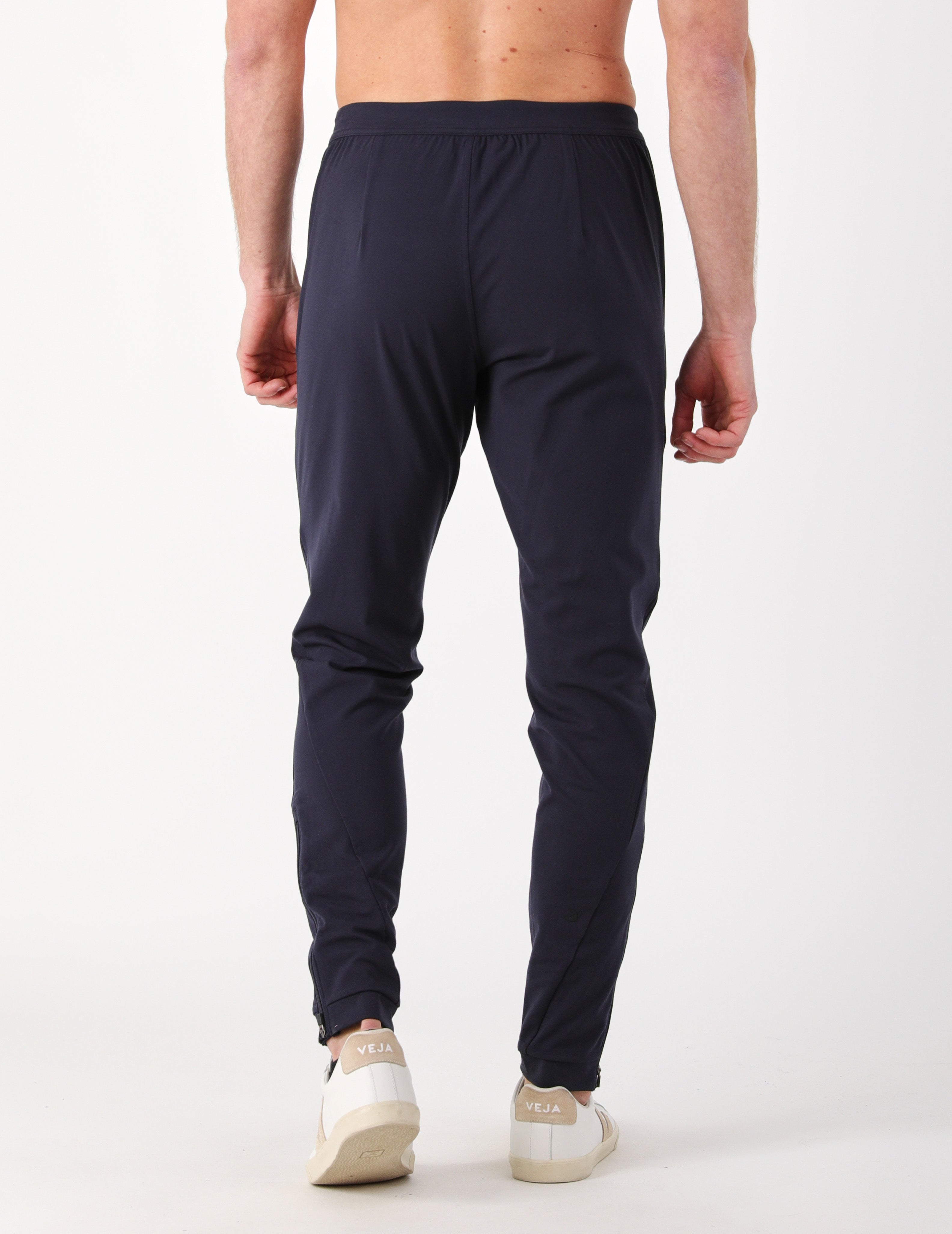 Turf Jogger: Navy