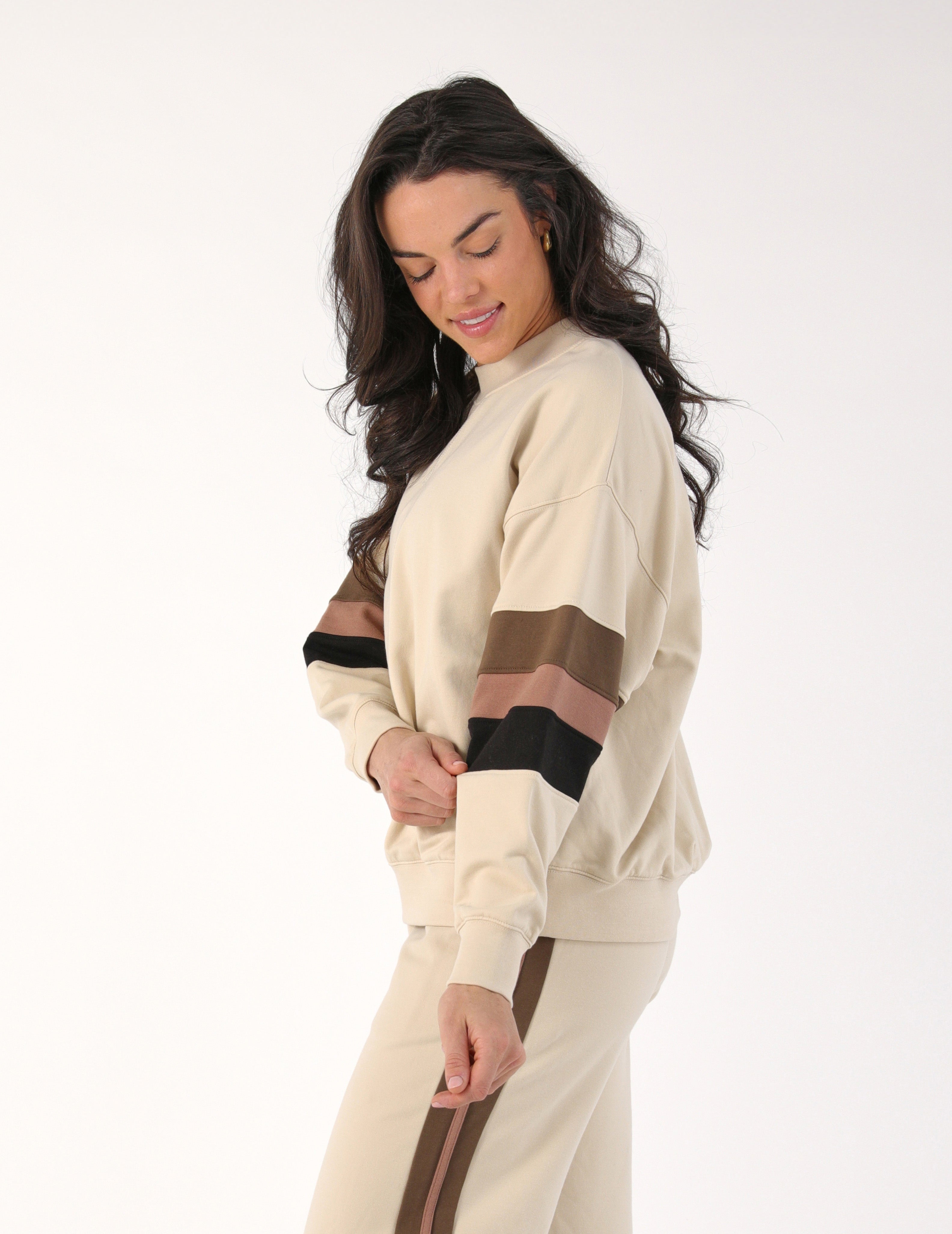 Vintage Oversized Crew: Oatmilk/Chocolate