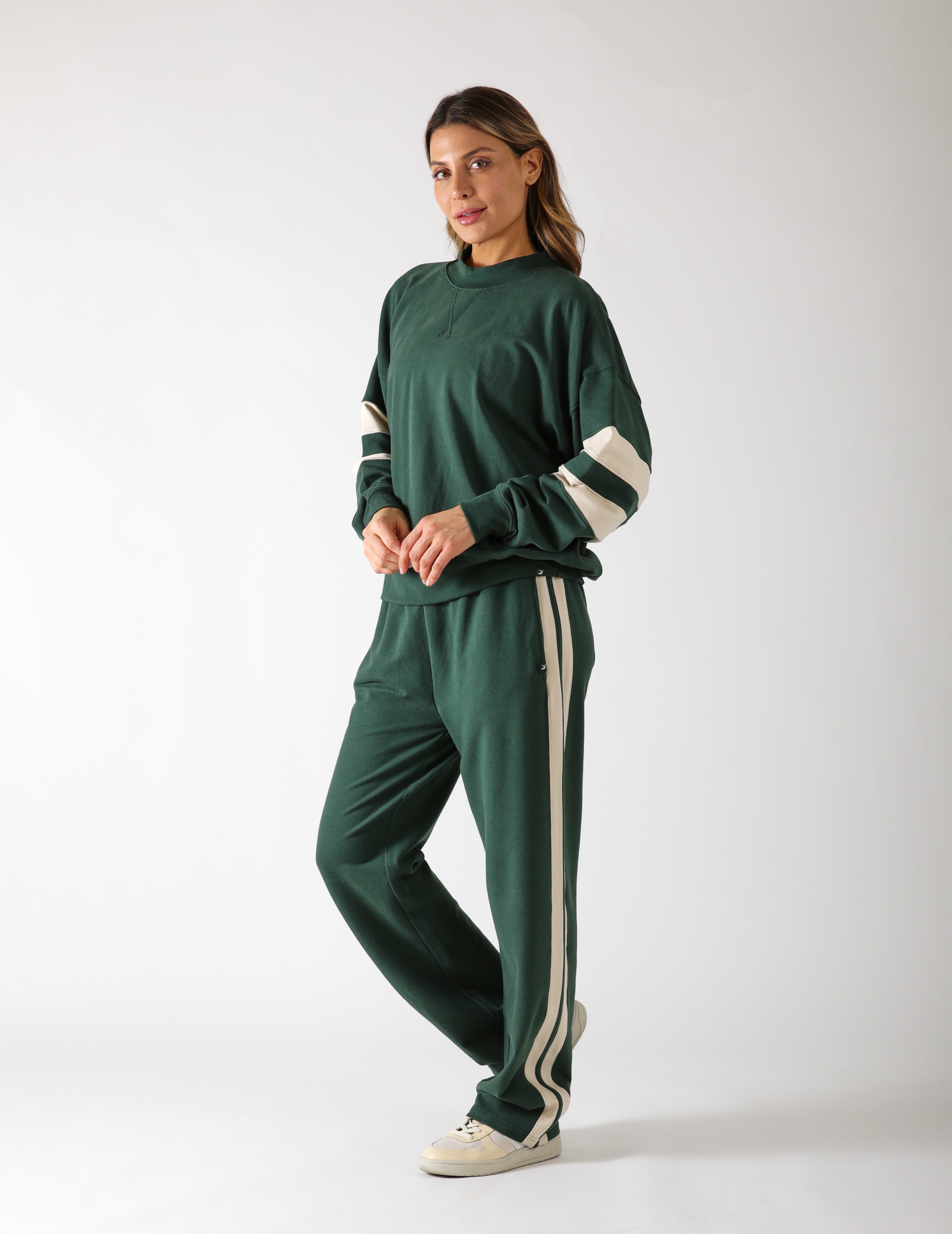 Vintage Oversized Crew: Forest/Oatmilk – Glyder