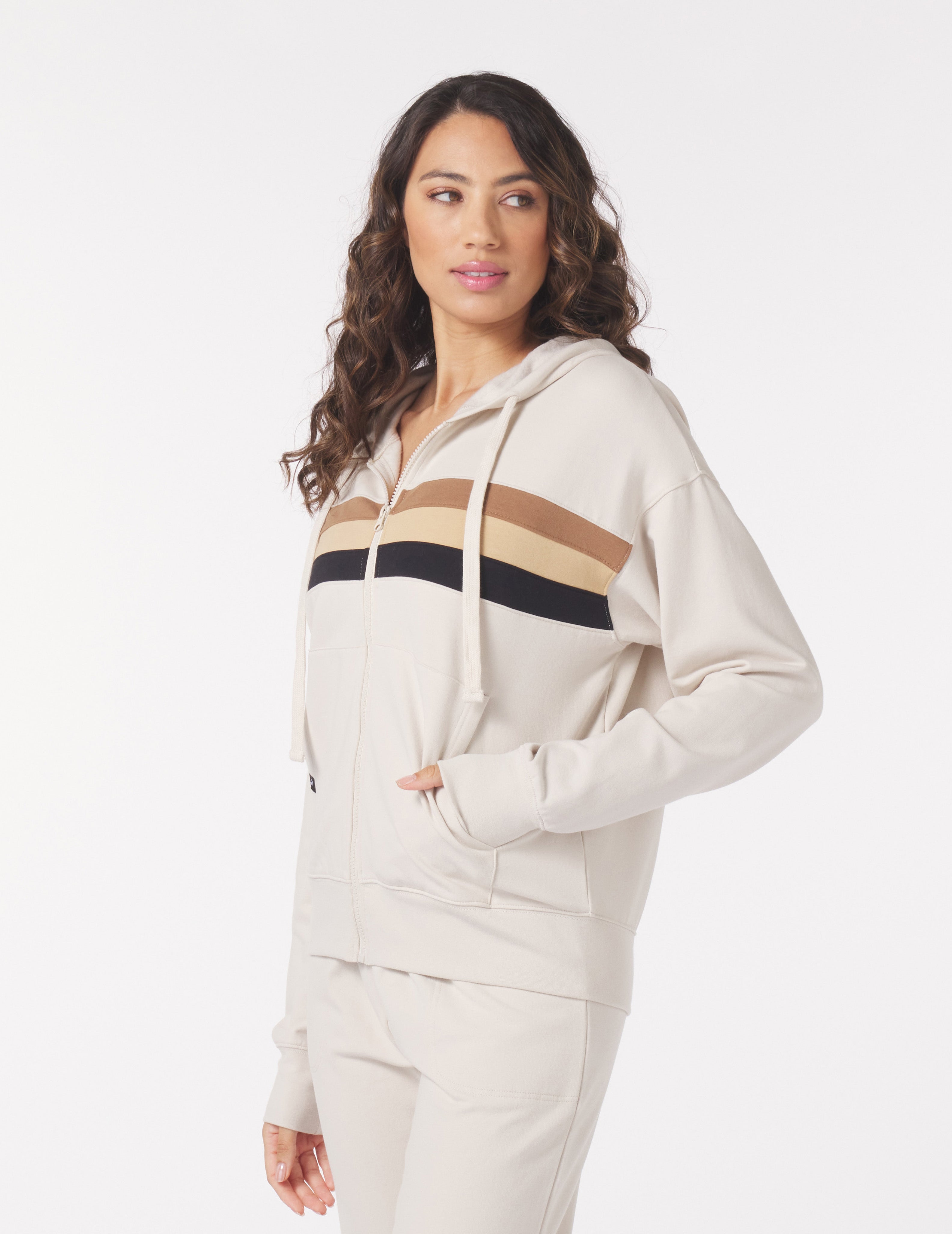Vintage Oversized Zip Up: Oatmilk/Mocha