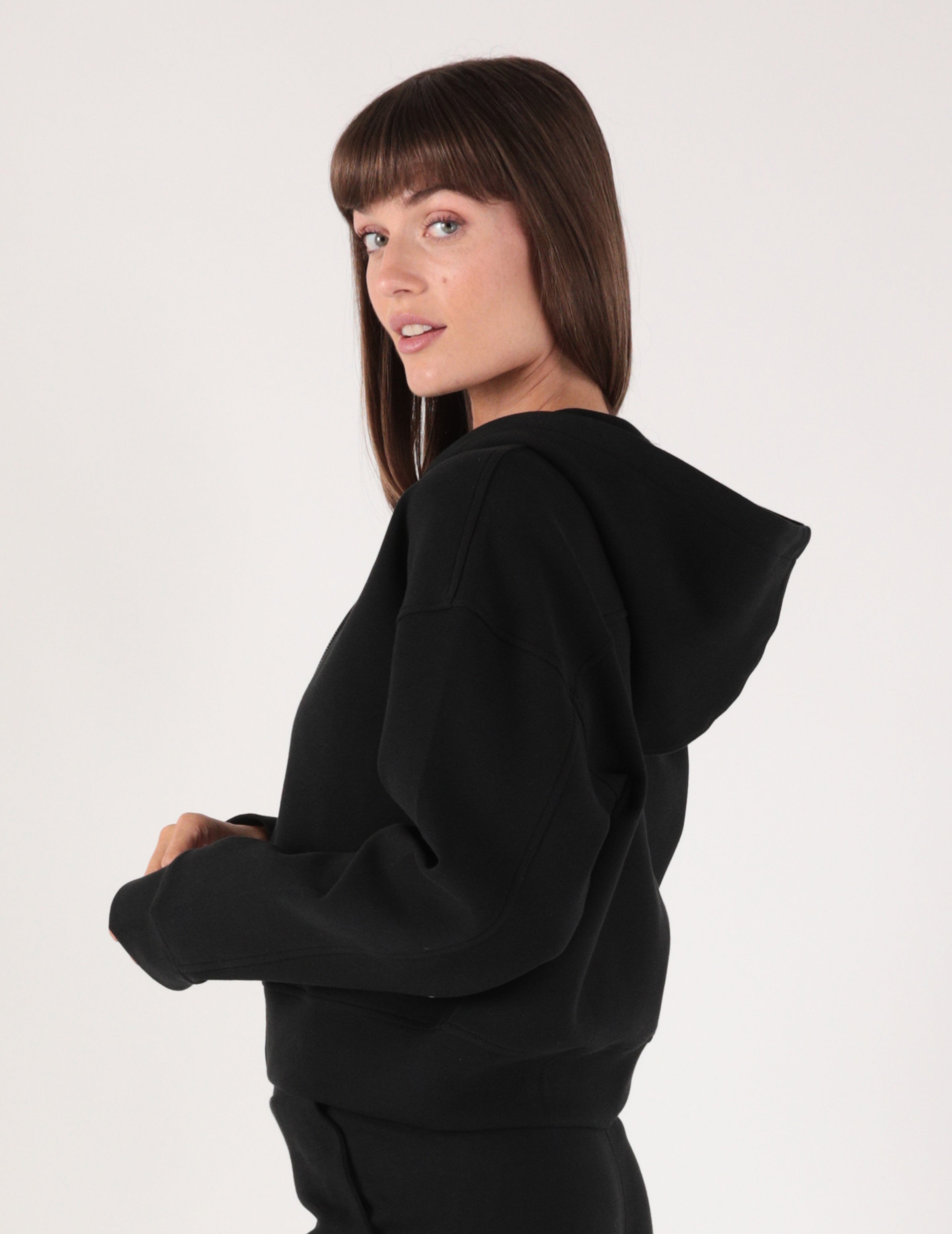 High Set Zip: Black