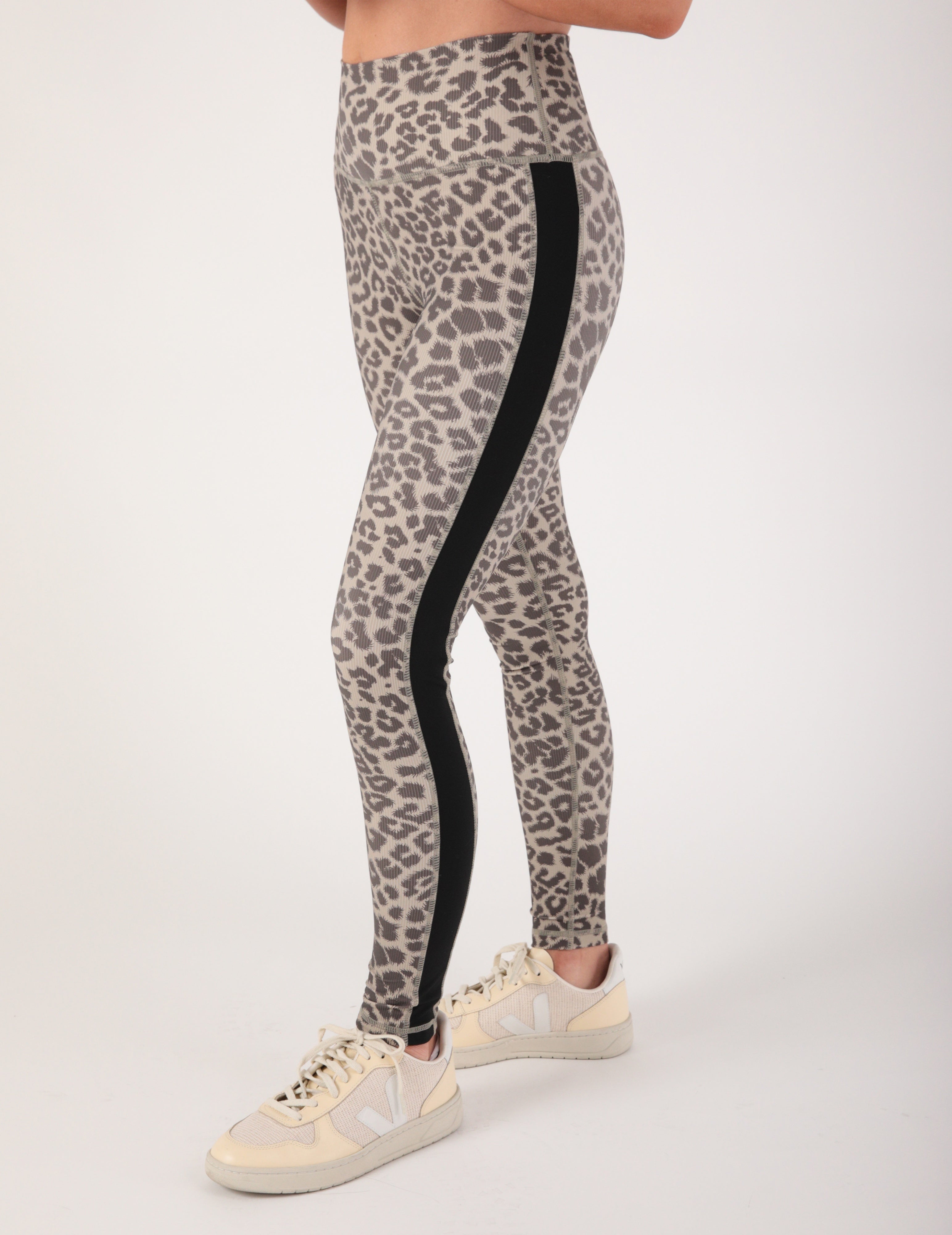 Breakaway Legging: Sahara Leopard