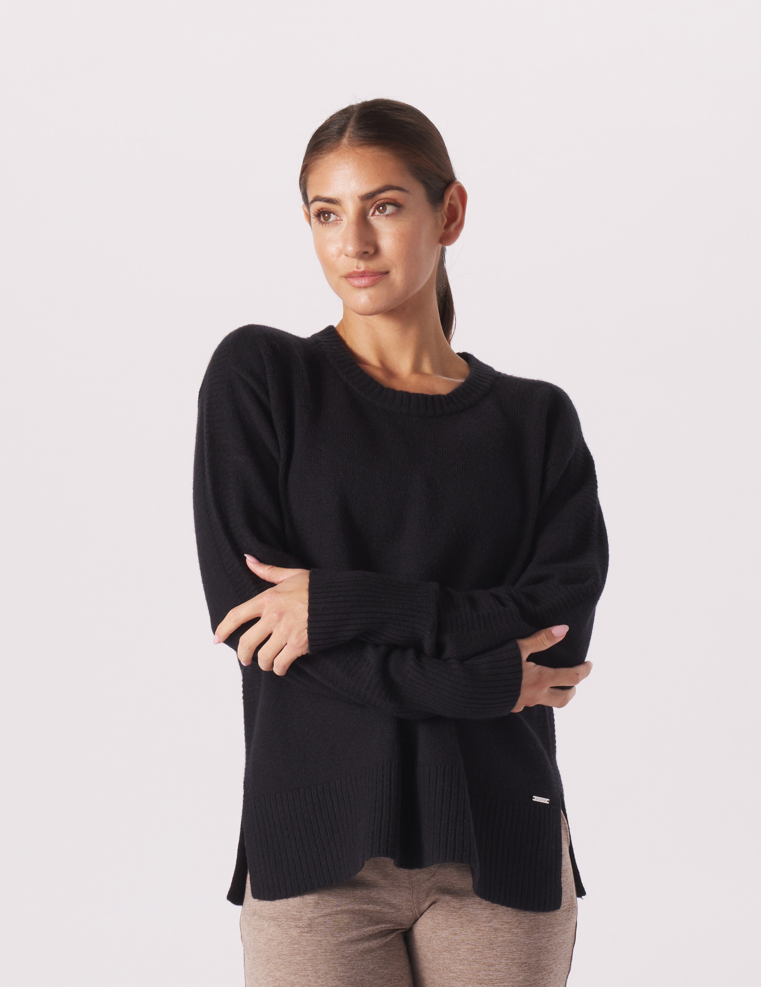 Elevated Knit Crew: Black