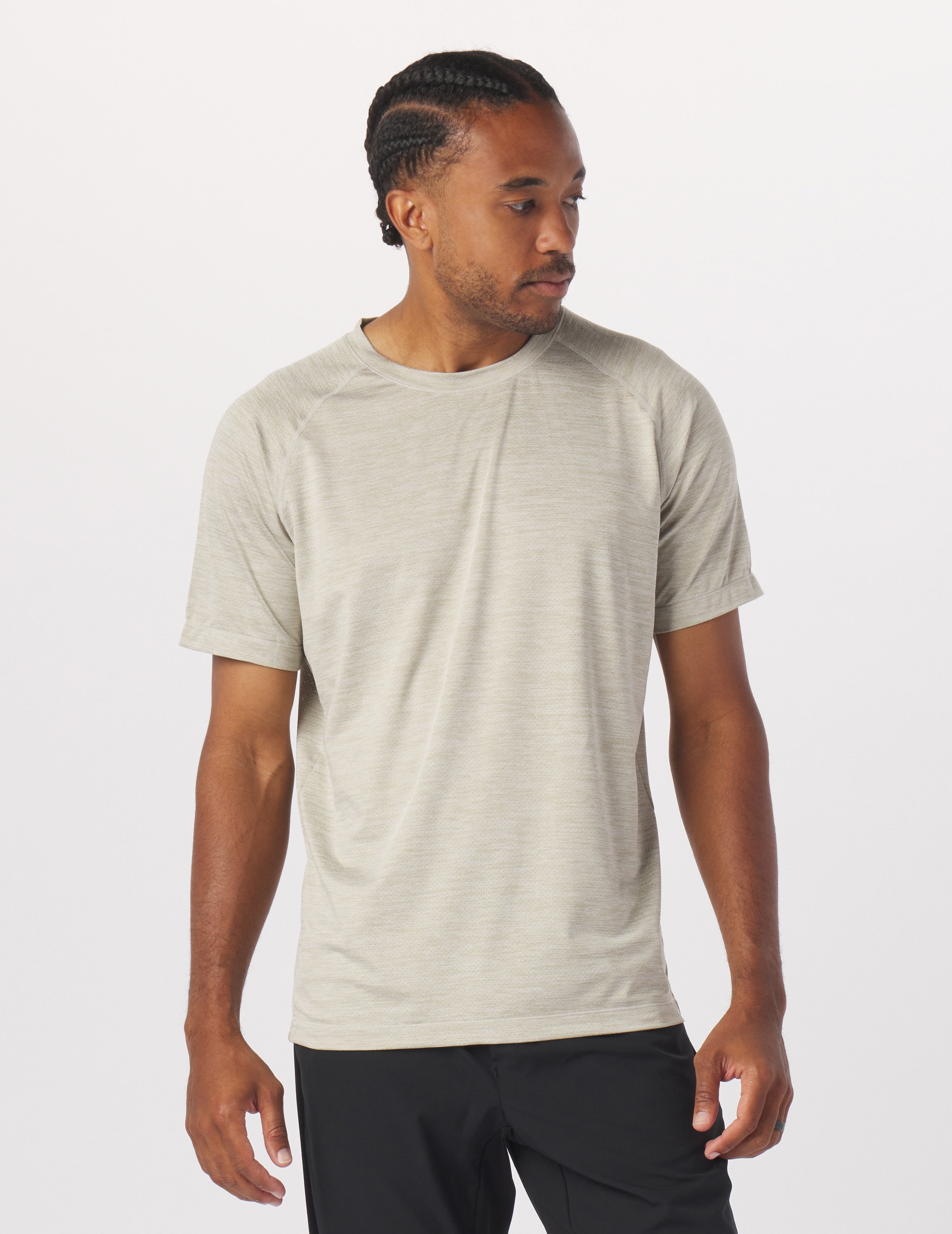 Motivator Raglan Tee: Linen