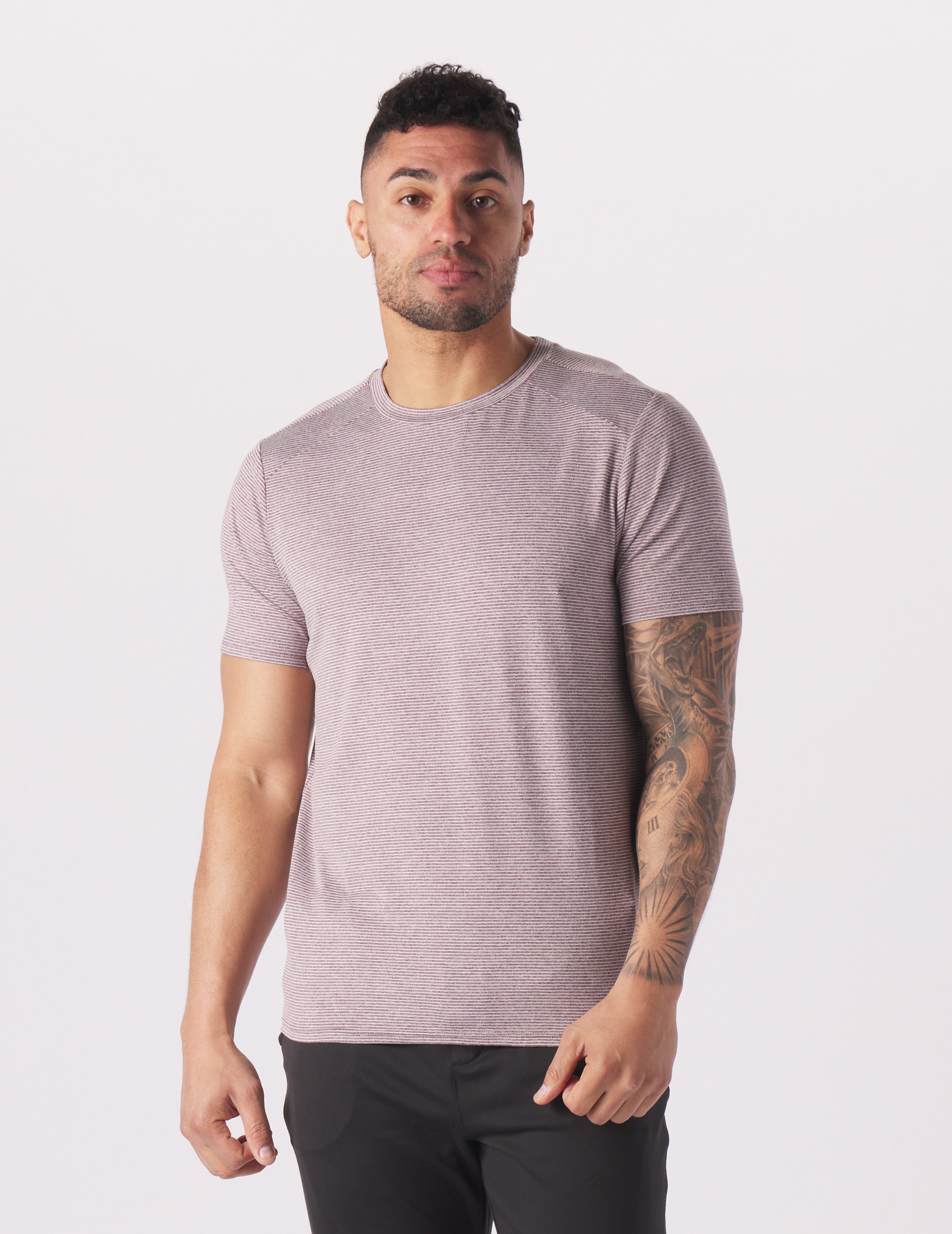 【HDEX】 Men's Crack Printed Pigment Short Sleeve /追跡付 HDEX Breaking Pigment Short Sleeve XL on Bunjang Global Site.